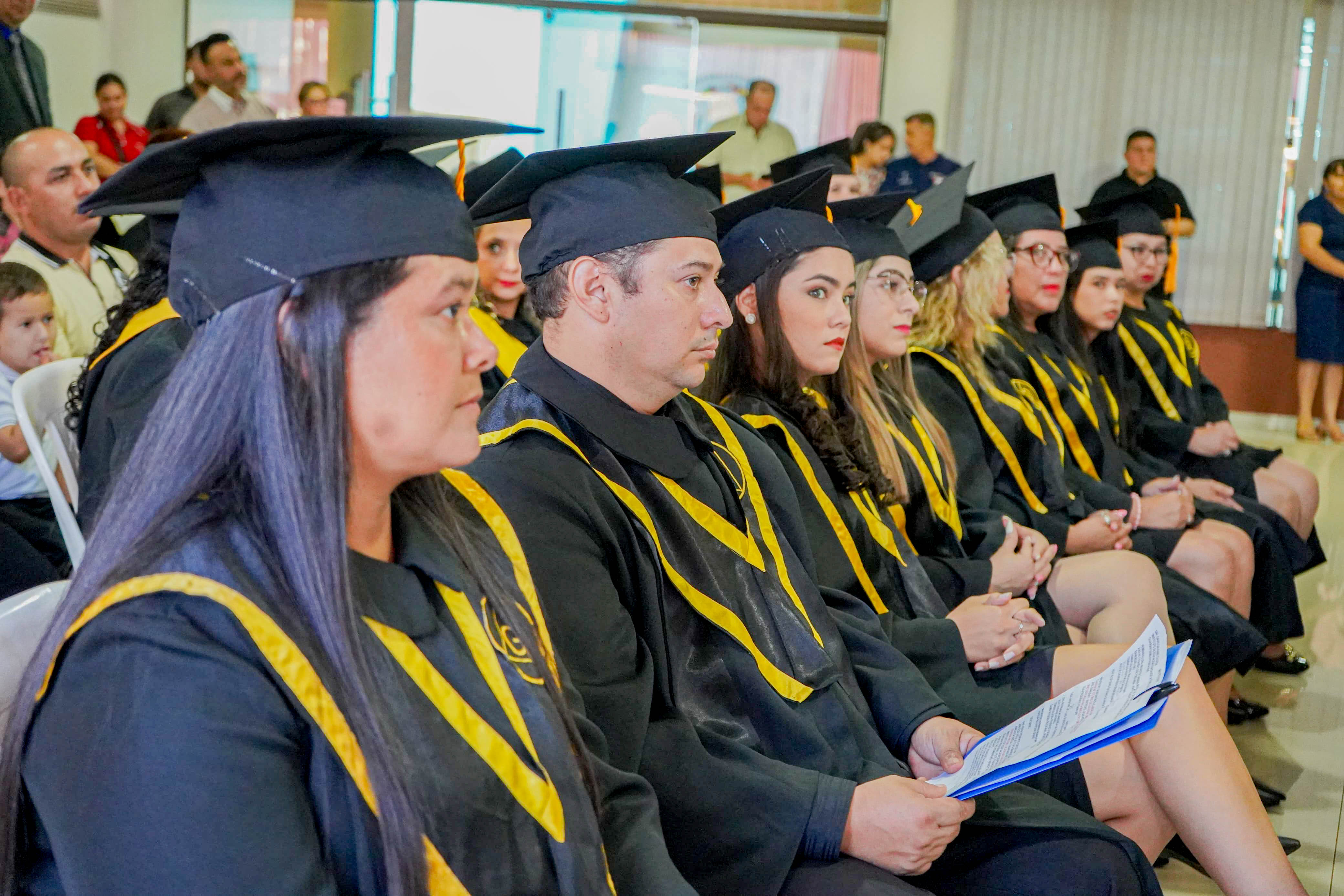 El Ateneo de Lengua y Cultura Guaraní celebra a sus nuevos egresados en la UPE Franco