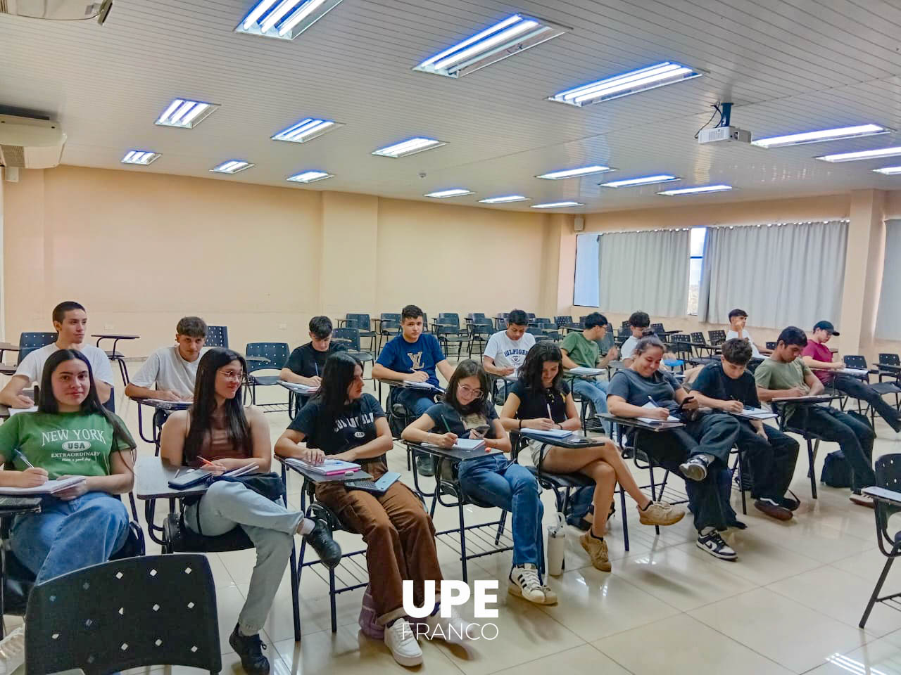 Refuerzo Académico en UPE Franco: Clases Gratuitas para Estudiantes de Electromecánica