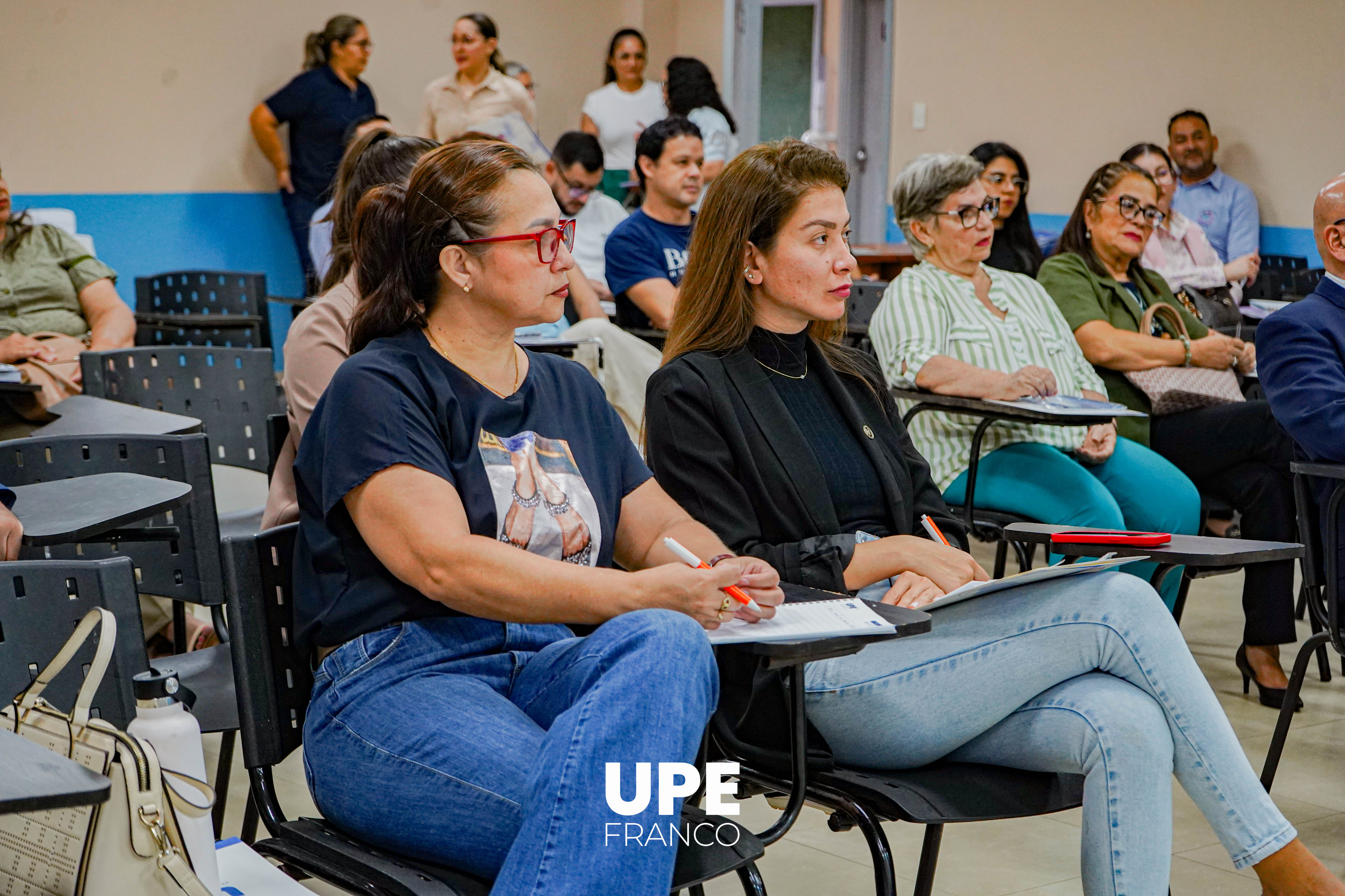 Planificación y Estrategias para el Primer Semestre 2025: Claustro Docente en Ciencias Administrativas y Contables