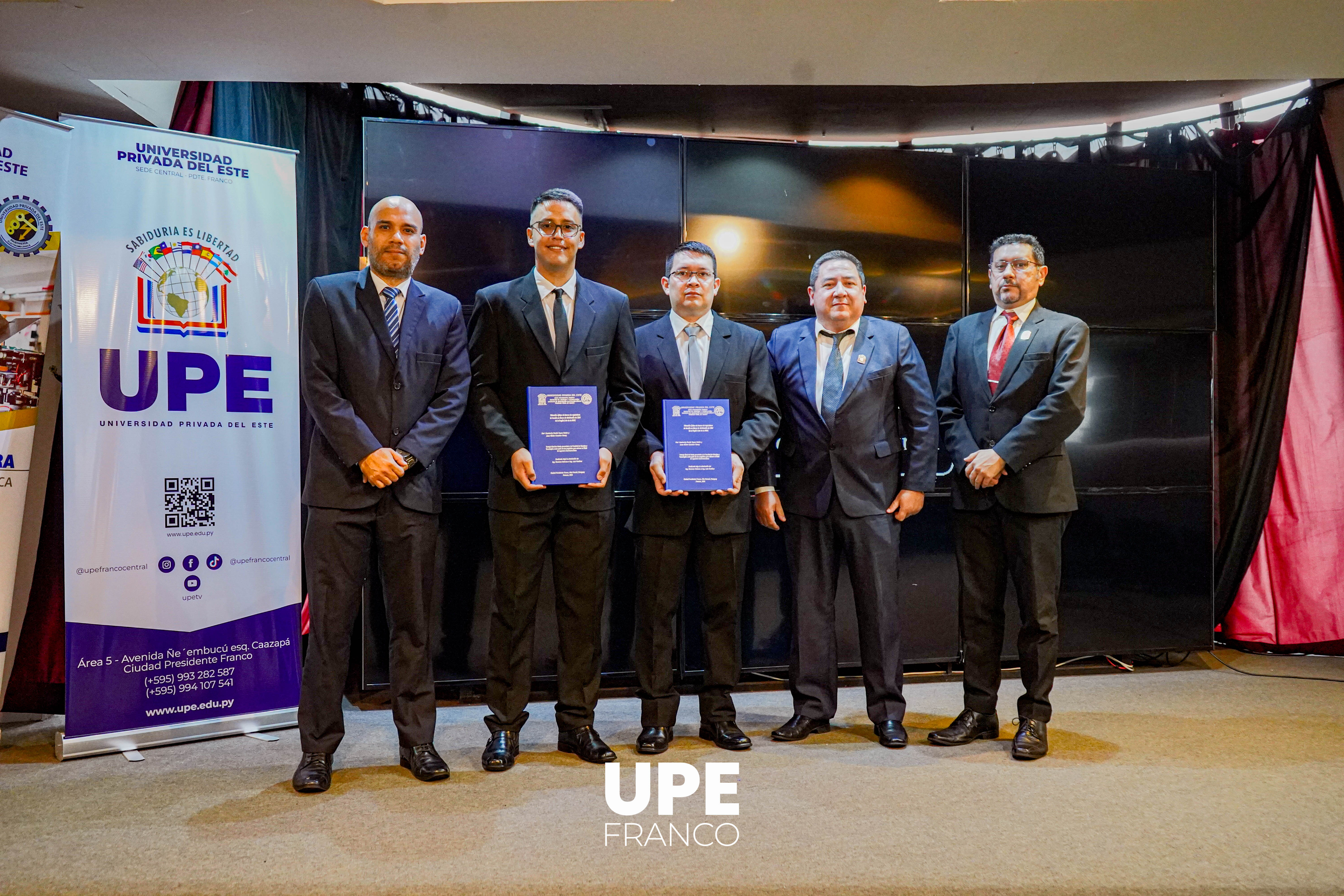 Culminación exitosa de TFG en Ingeniería Electromecánica