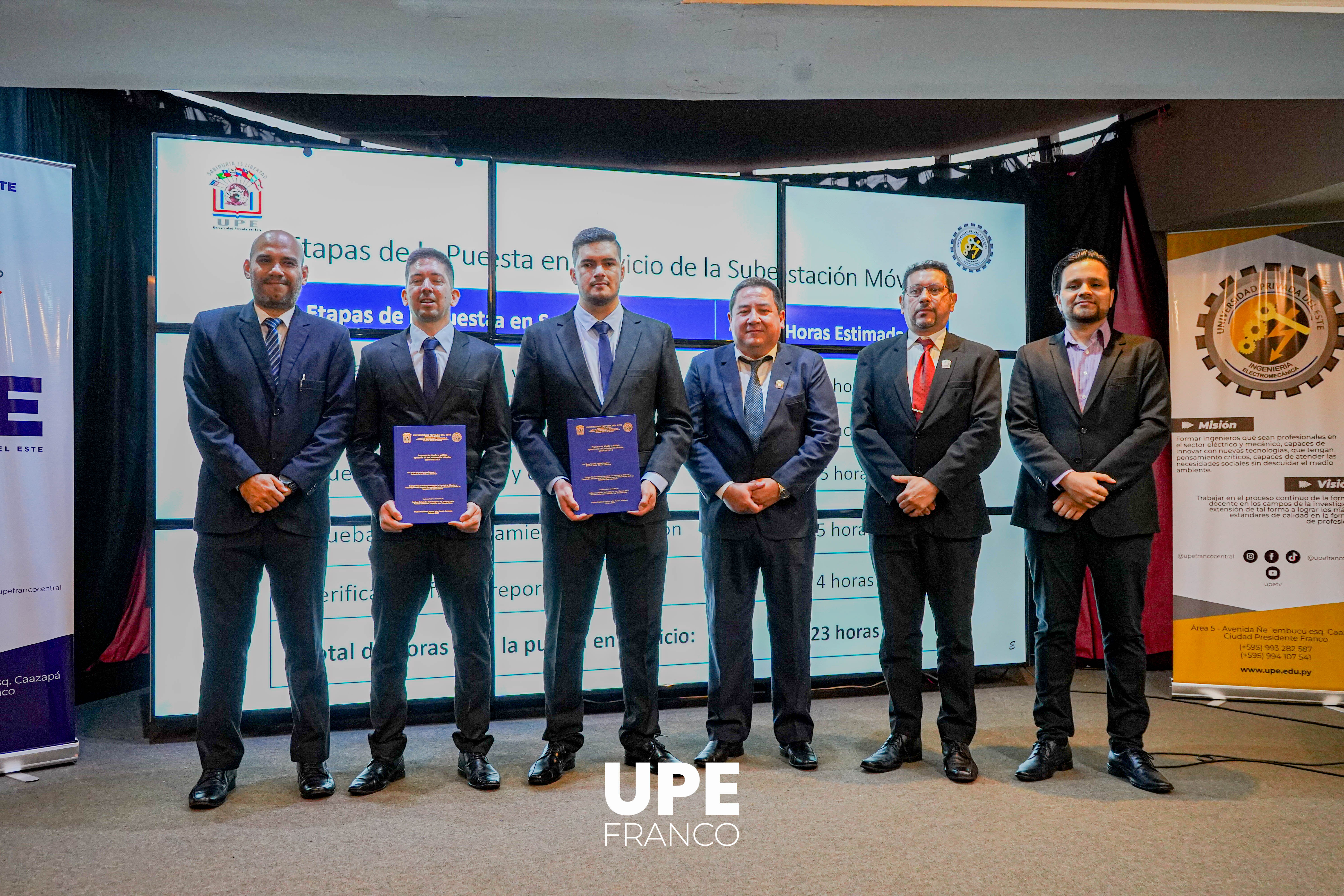 Culminación exitosa de TFG en Ingeniería Electromecánica