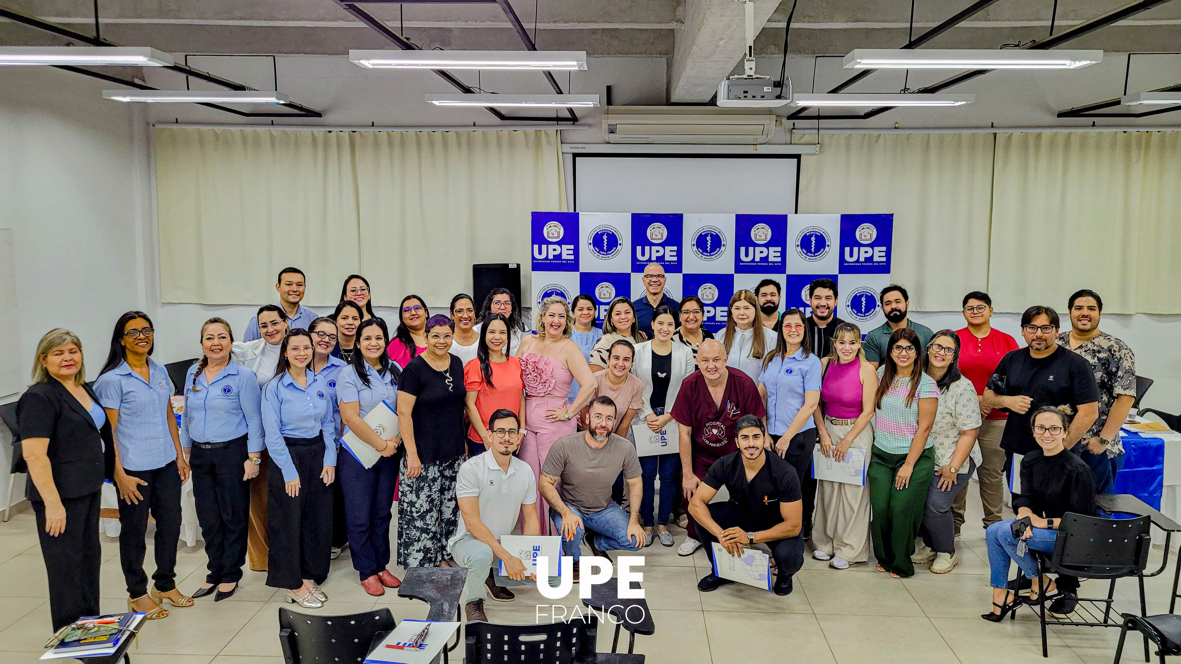 Claustro Docente de Medicina en UPE Franco: Hacia un Año Académico de Excelencia