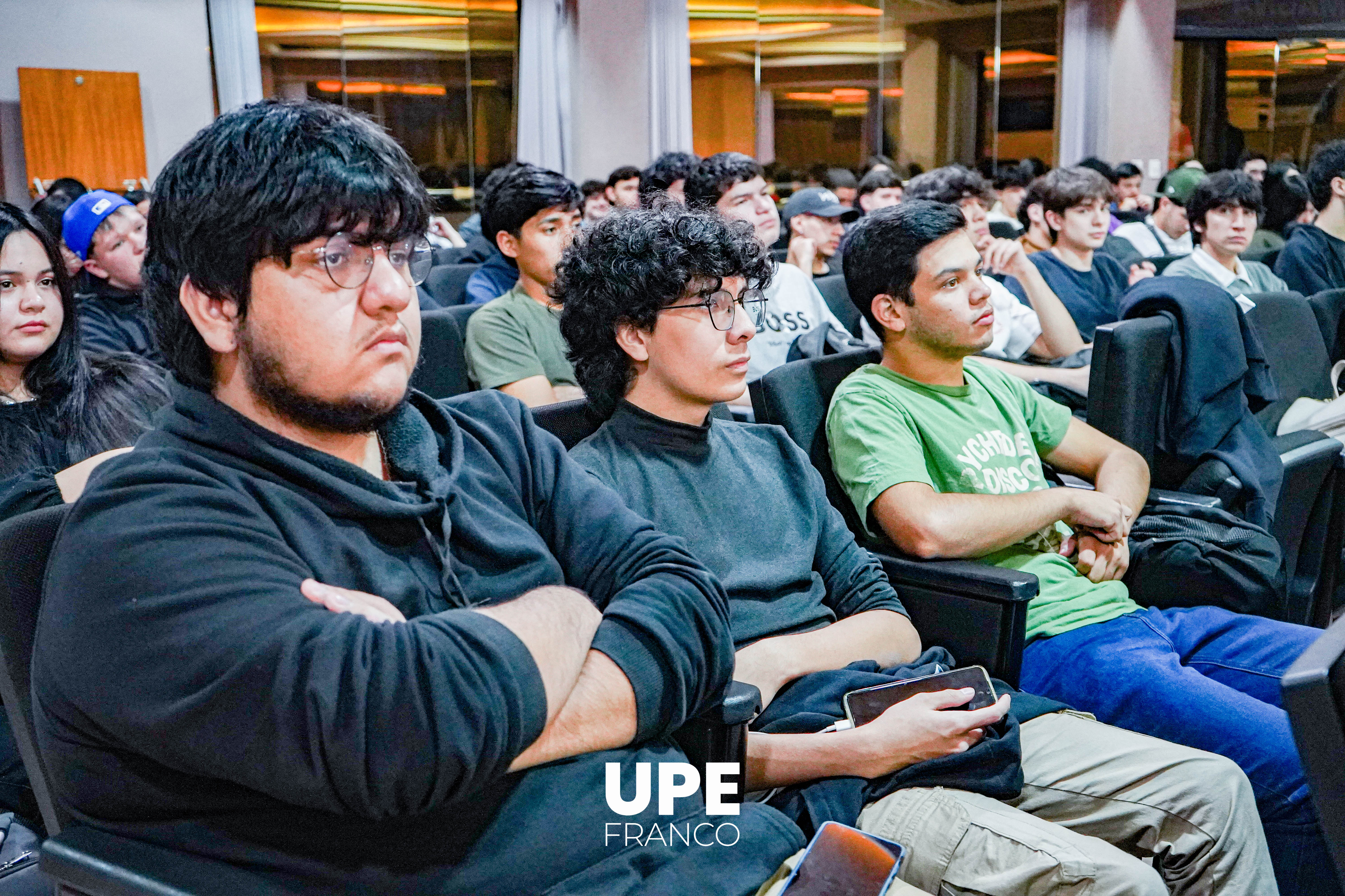 Facultad de Ciencias de la Informática al frente del FLISoL 2025: Tecnología y formación de calidad en UPE Franco