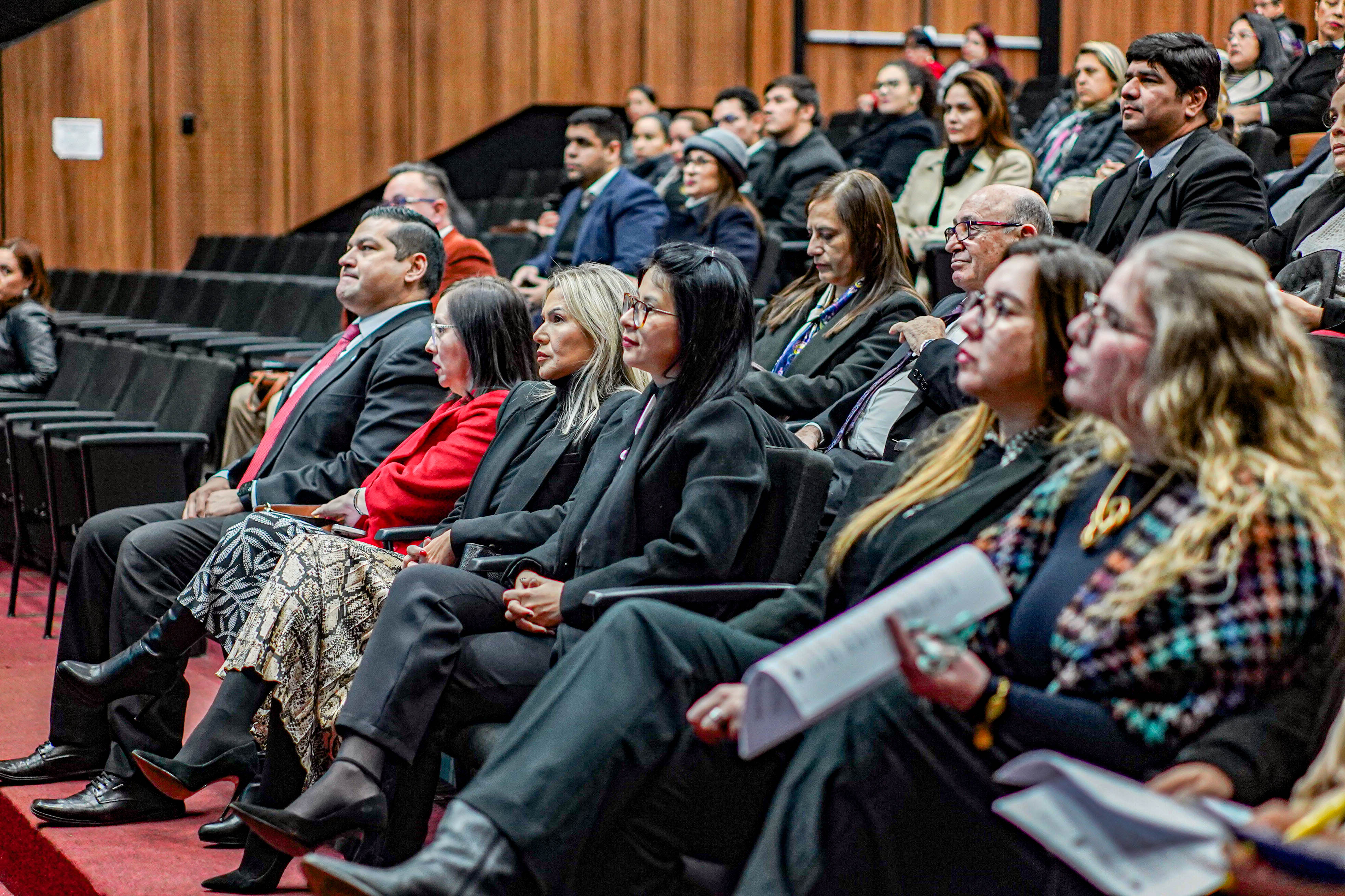 Simposio “Dignidad Tras las Rejas” reunió a autoridades para reflexionar sobre los 10 años del Código de Ejecución Penal