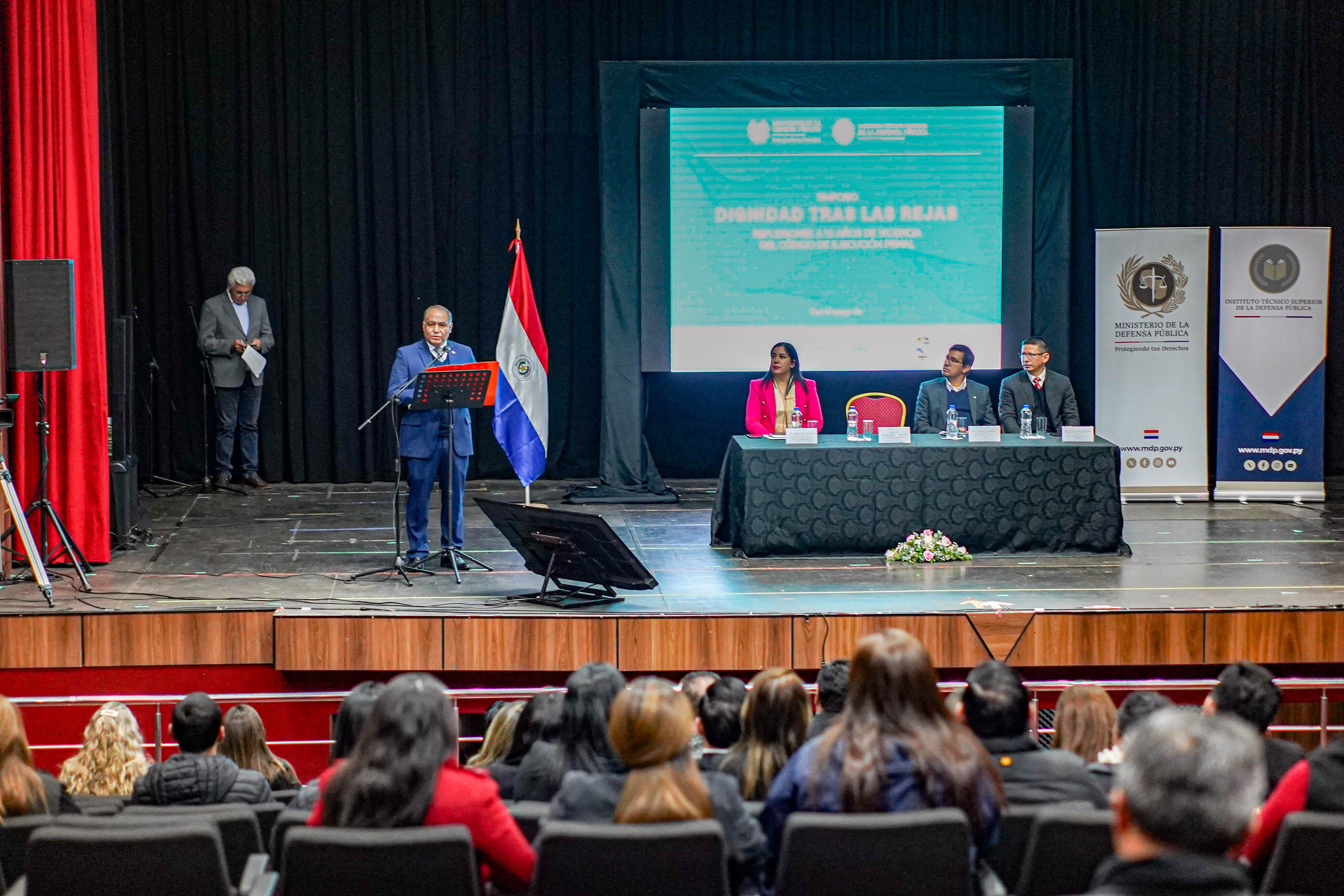 Simposio “Dignidad Tras las Rejas” reunió a autoridades para reflexionar sobre los 10 años del Código de Ejecución Penal