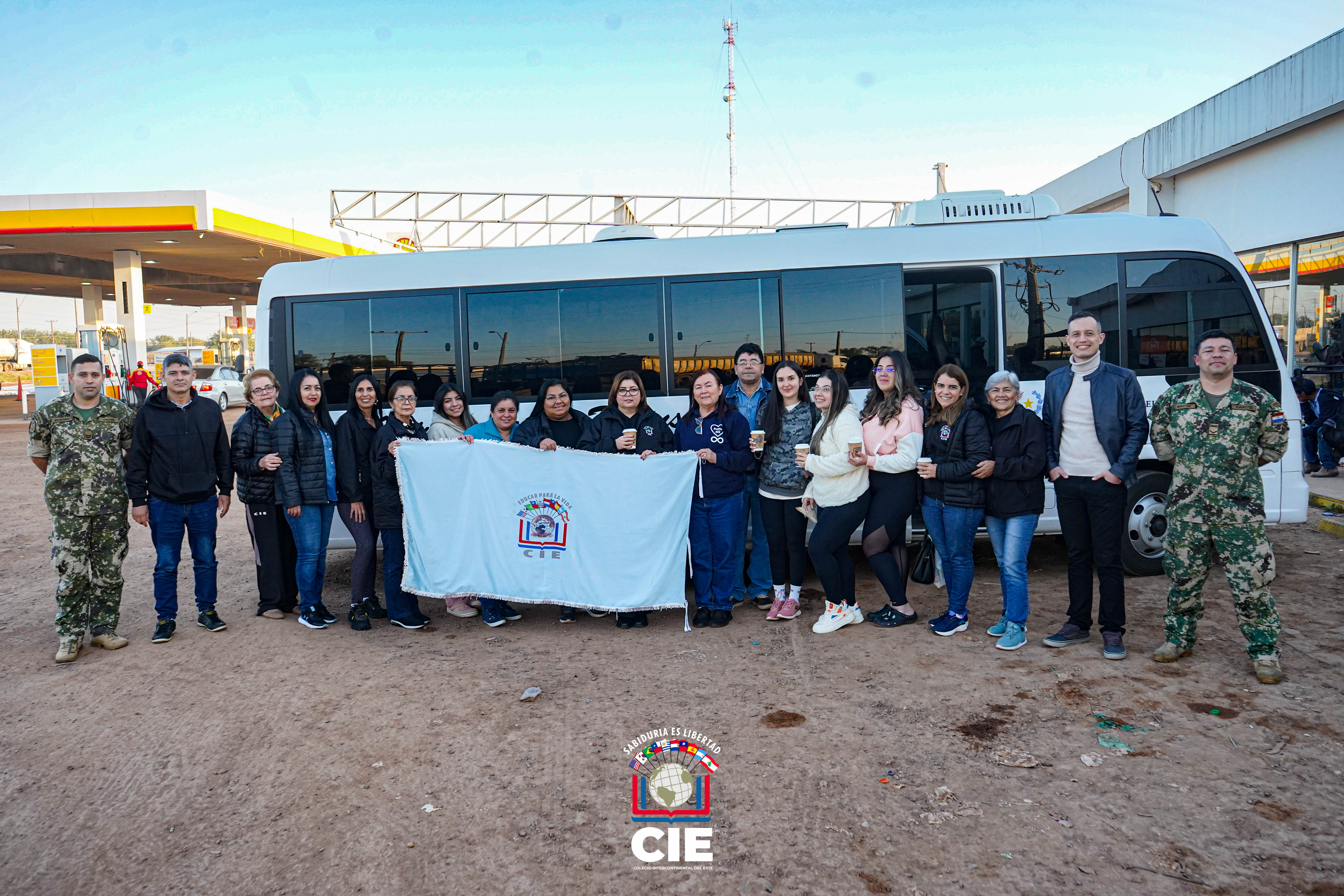 Proyecto “Cultura y Tradición”: Educadores del Colegio Intercontinental del Este visitan el Chaco paraguayo