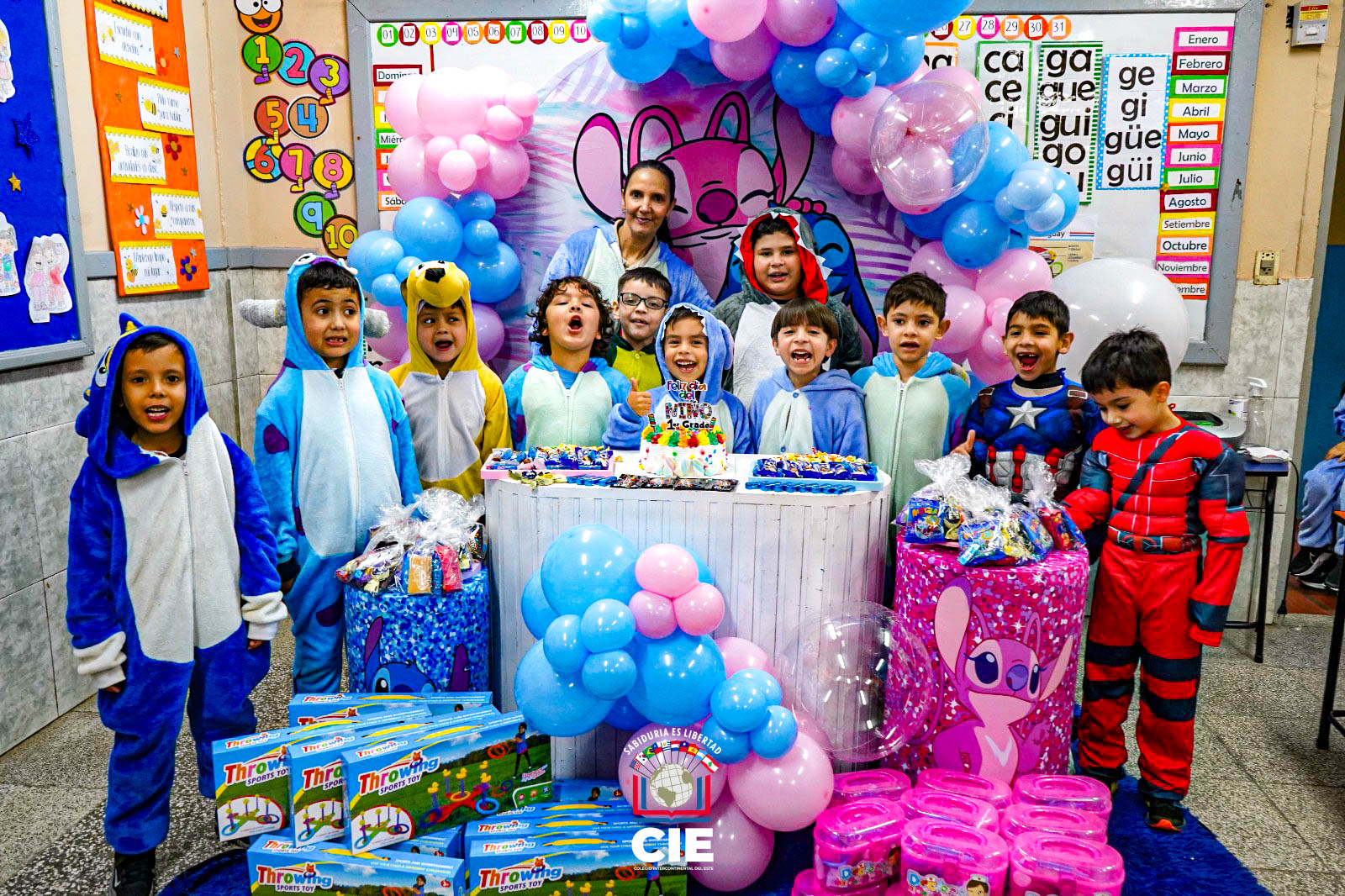 Acto de Celebración por el Día el Niño en el Colegio Intercontinental del Este