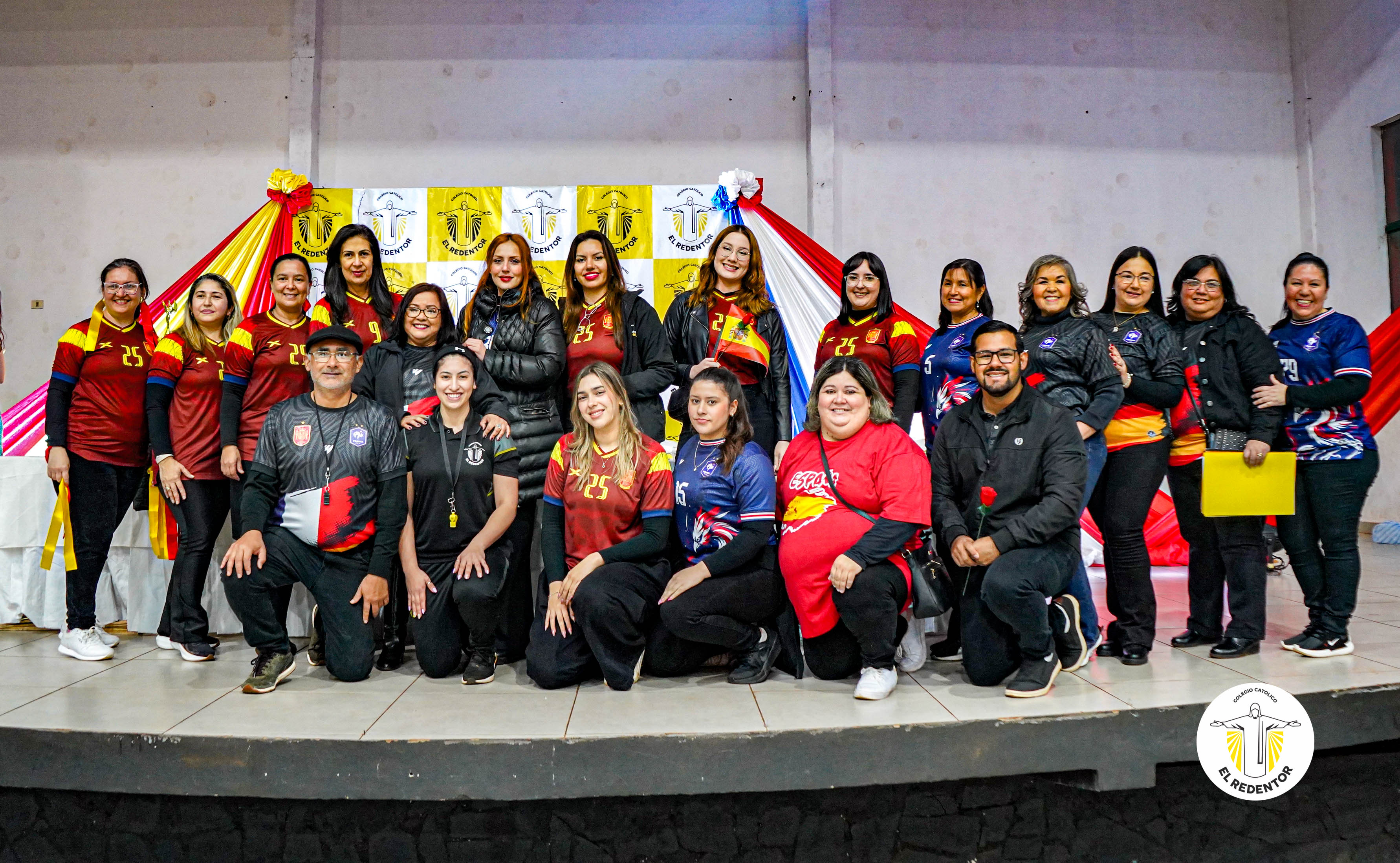 Inauguración de la Olimpiada entre Países: Colegio Católico El Redentor