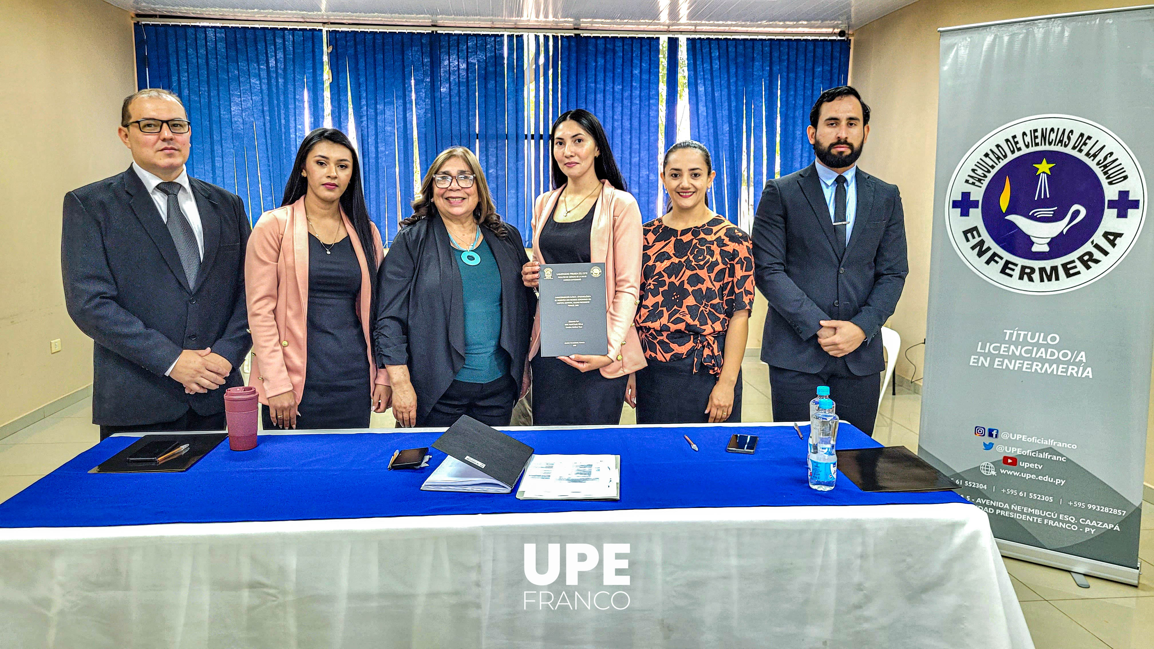 Exitosa Defensa de Trabajos Finales de Grado en Enfermería y Nutrición - UPE FRANCO