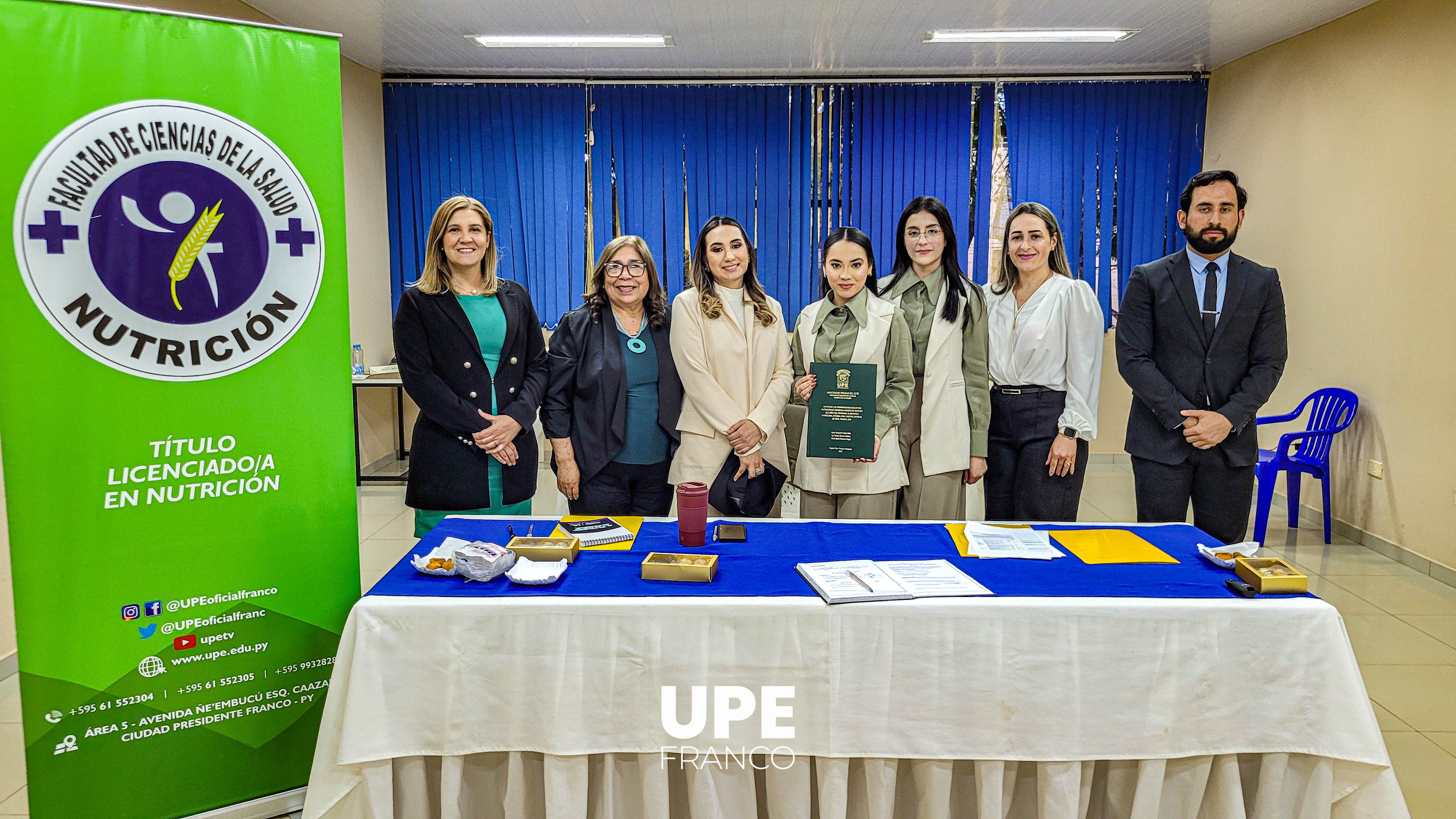 Exitosa Defensa de Trabajos Finales de Grado en Enfermería y Nutrición - UPE FRANCO