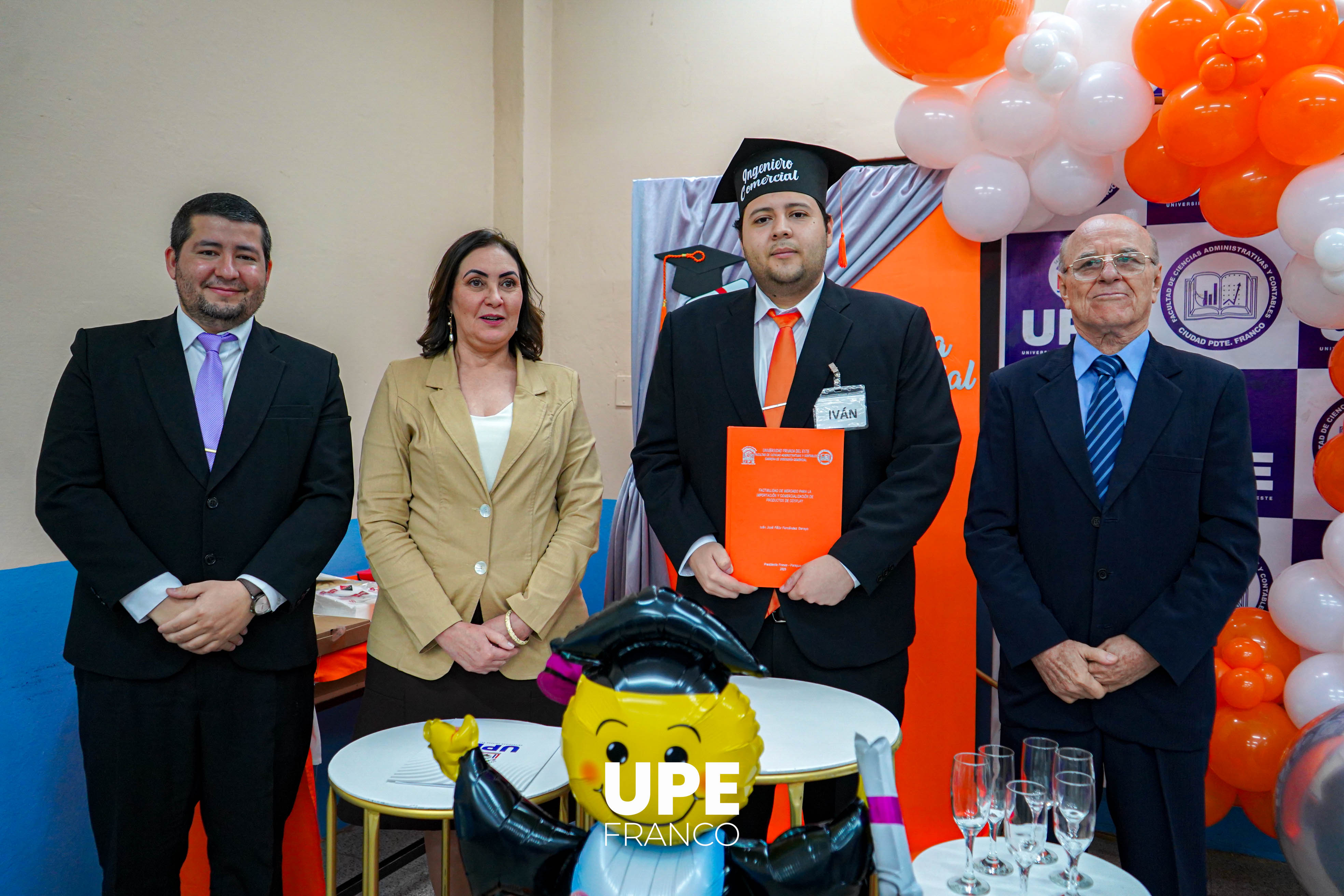 Defensa de Trabajos Finales de Grado en Administración, Contabilidad e Ingeniería Comercial