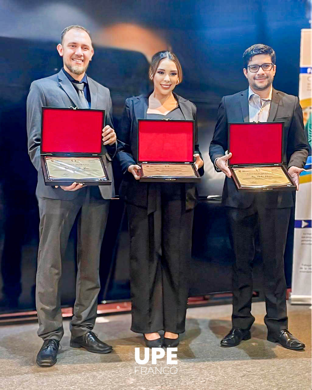 Ingenieros reciben reconocimiento por desarrollar el primer proyecto de tecnología espacial en Alto Paraná