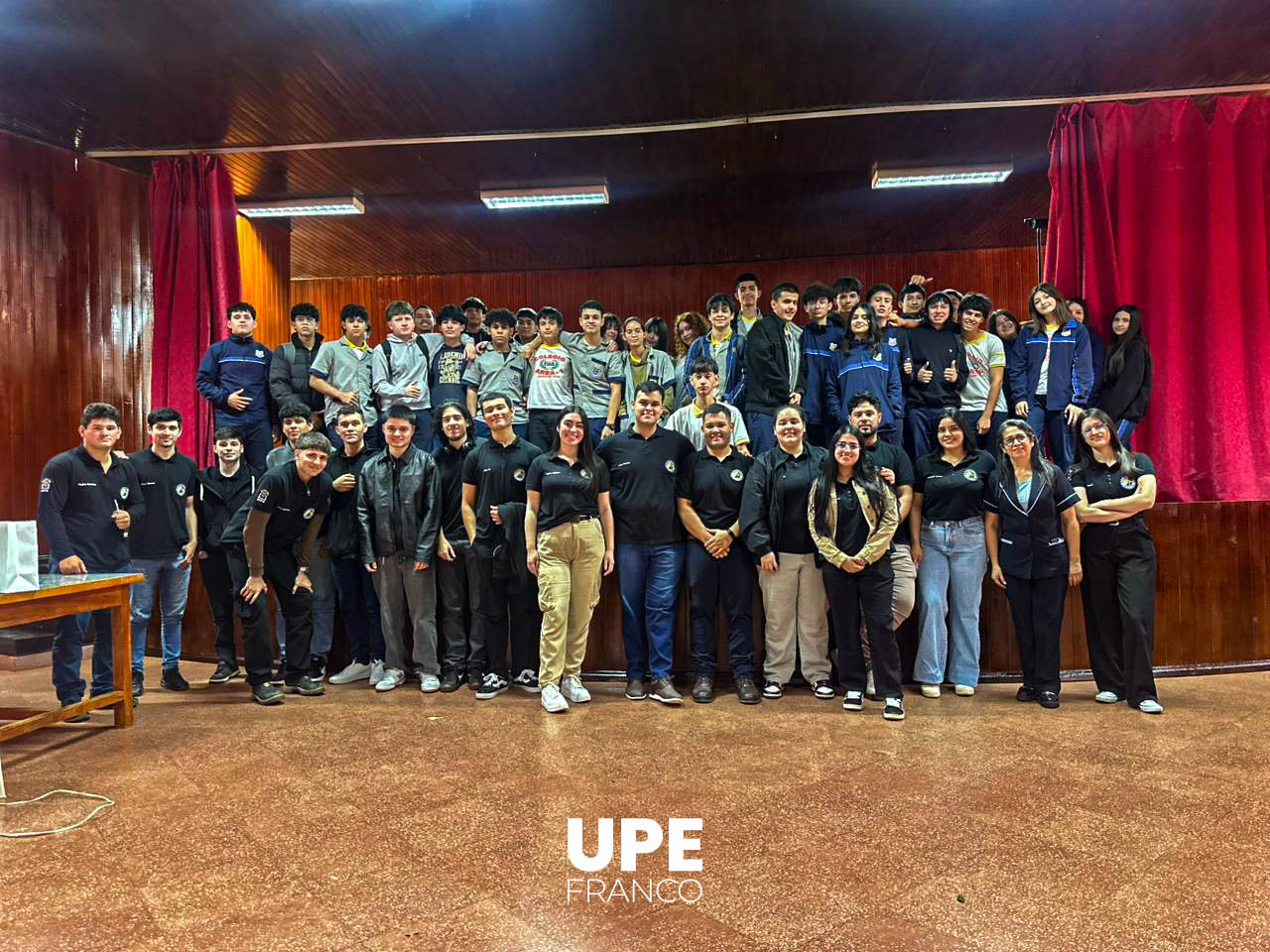 Proyecto de Extensión Universitaria en el Colegio Nacional E.M.D. “Profesor Atanasio Riera”: Facultad de Ciencias y Tecnologías