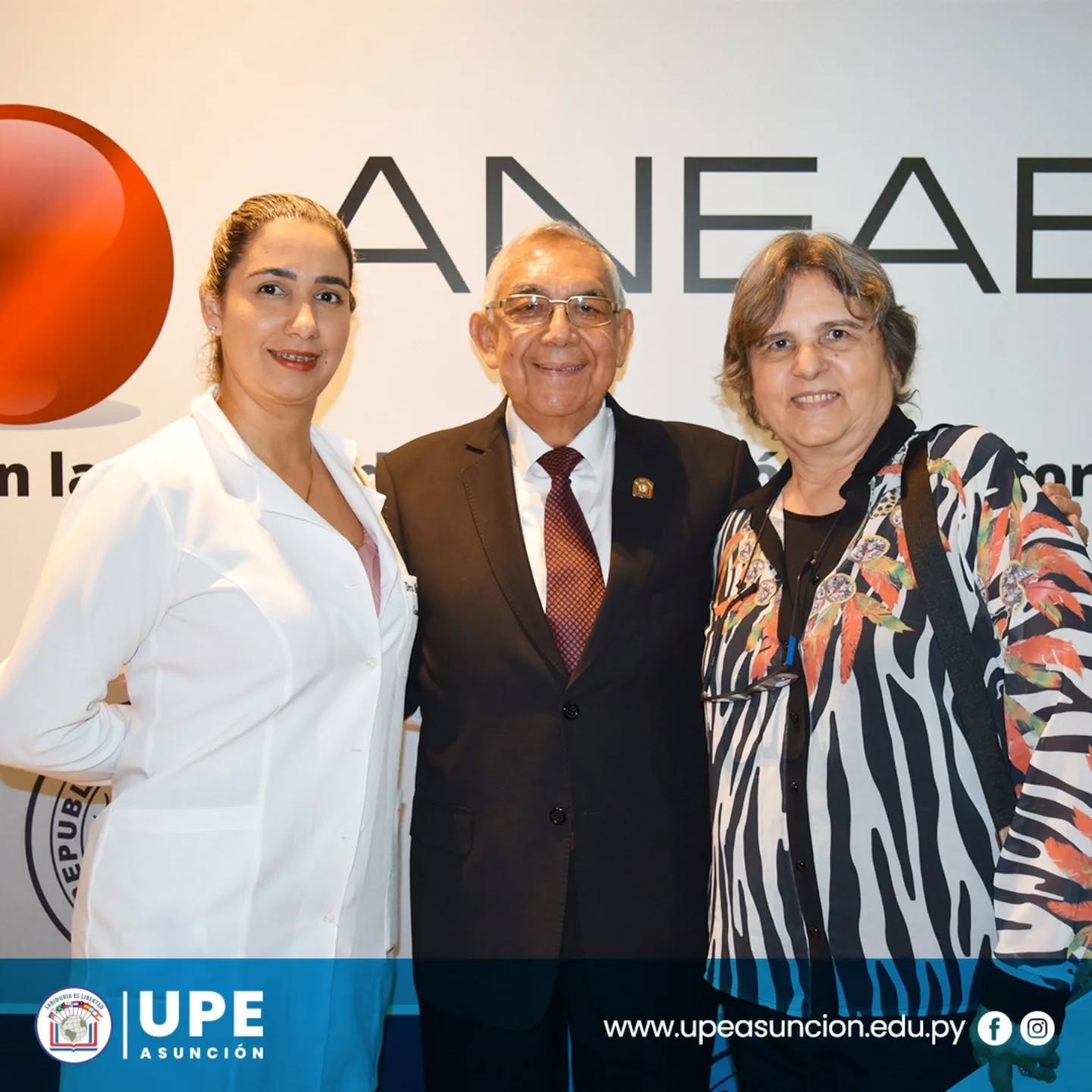 Entrega de Certificados de Acreditación ANEAES 2025