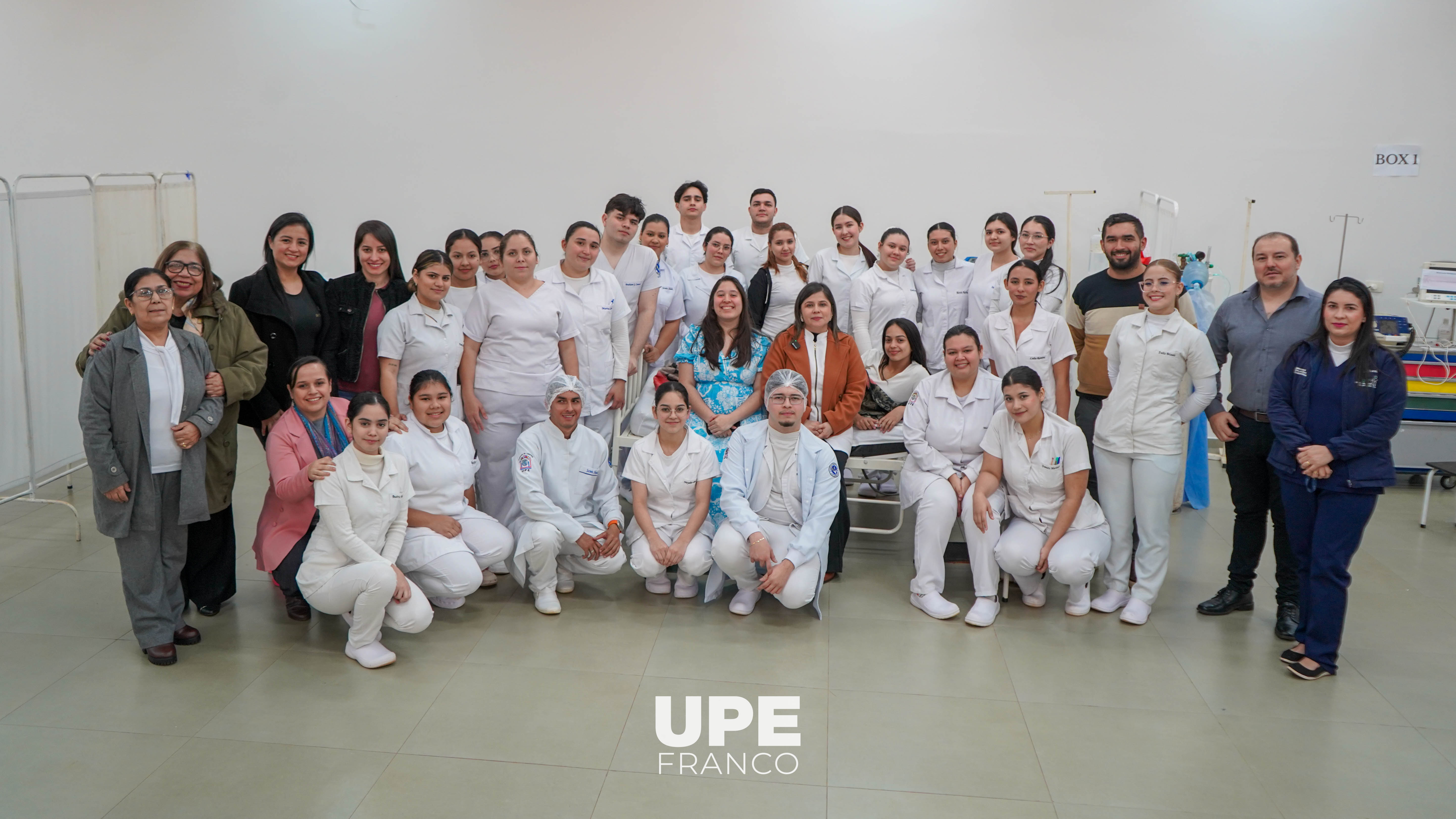 ESTUDIANTES DE ENFERMERÍA REALIZARON SIMULACIÓN DE CASOS CLÍNICOS EN EL MARCO DE UN PROYECTO DE INTEGRACIÓN DE MATERIAS