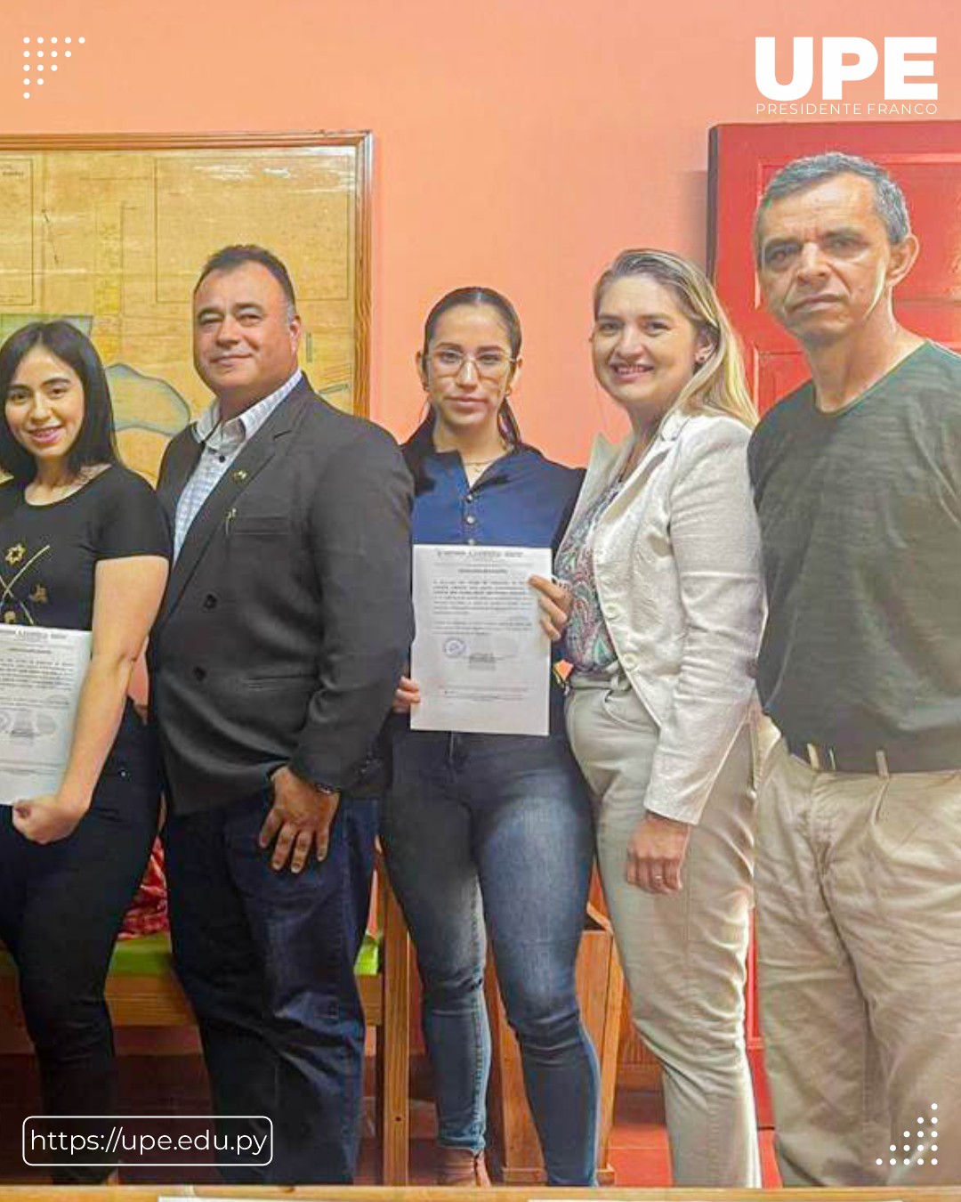 Alumnos de Agronomía reciben certificados de Pasantía