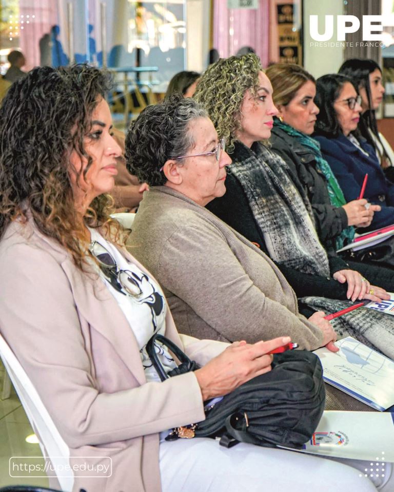 Claustro Docente en la Facultad de Odontología: Planificación y Mejora Continua 