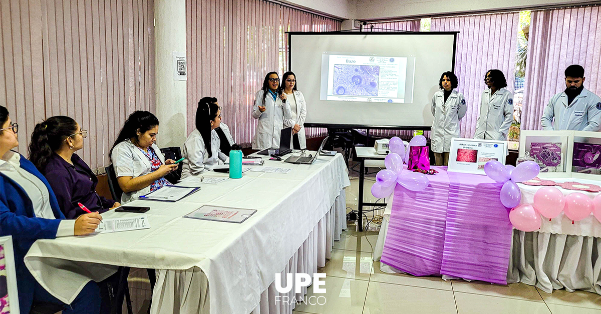 Primera Exposición Fotográfica de Láminas Histológicas: Innovación y Aprendizaje en Medicina