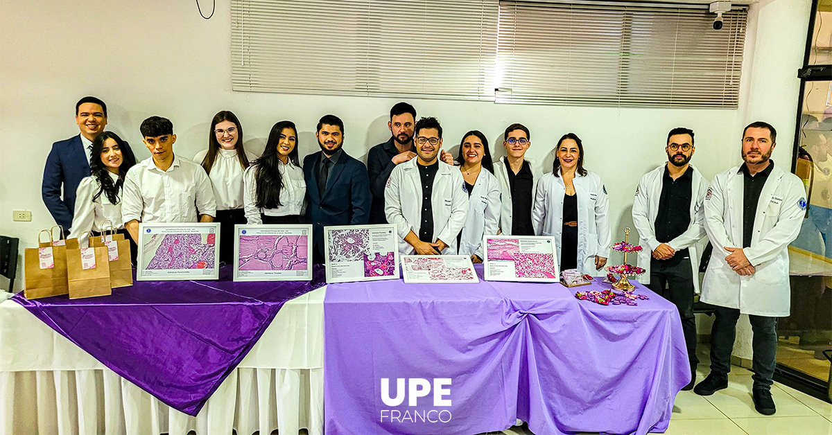 Primera Exposición Fotográfica de Láminas Histológicas: Innovación y Aprendizaje en Medicina