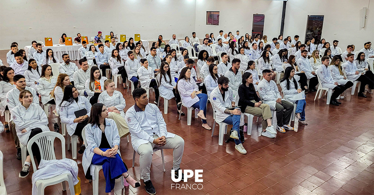 Evaluación de Dicción y Redacción en Medicina: Formando Profesionales Elocuentes