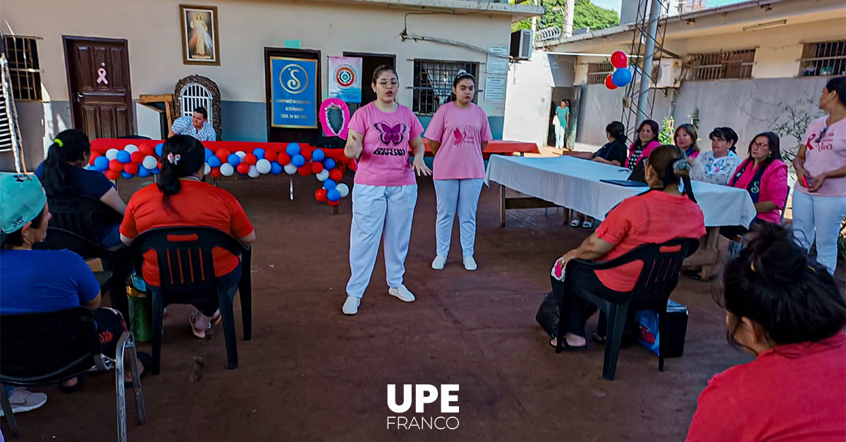 Estudiantes de Enfermería esparcen Conciencia sobre el Cáncer de Mama en la Correccional de Mujeres