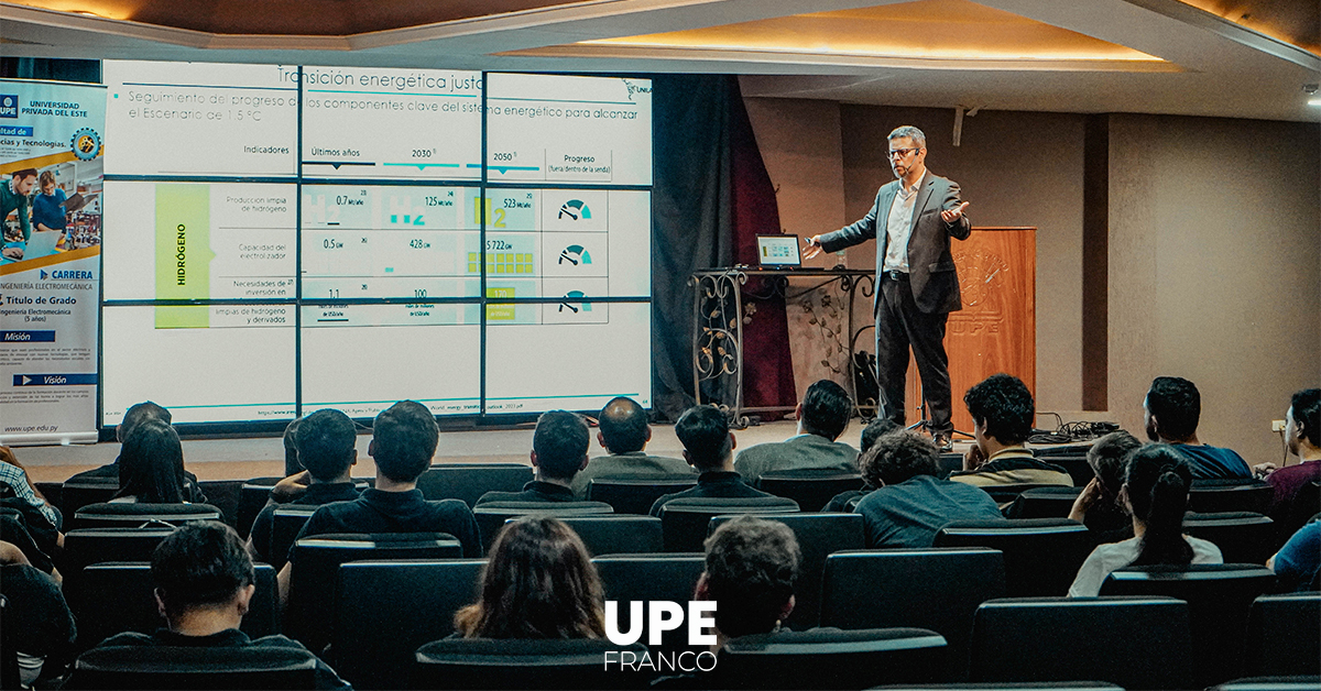 Apertura de la III Semana Científica: I Foro de Egresados en Ingeniería Electromecánica