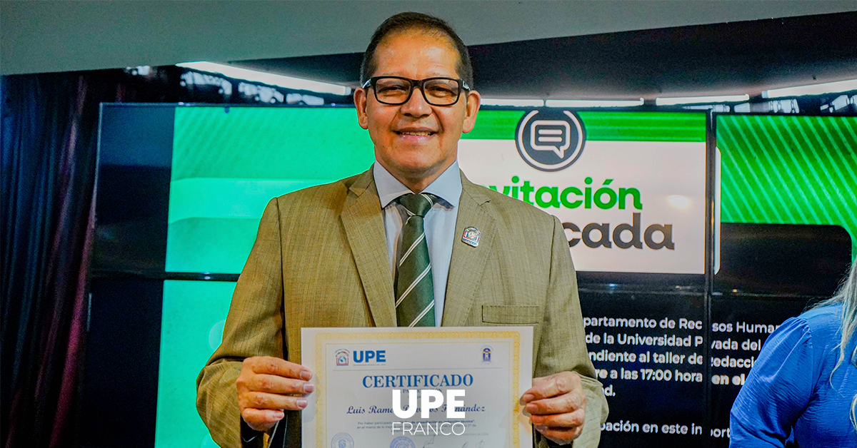 Capacitación de Redacción Técnica para Funcionarios de UPE: Entrega de Certificados