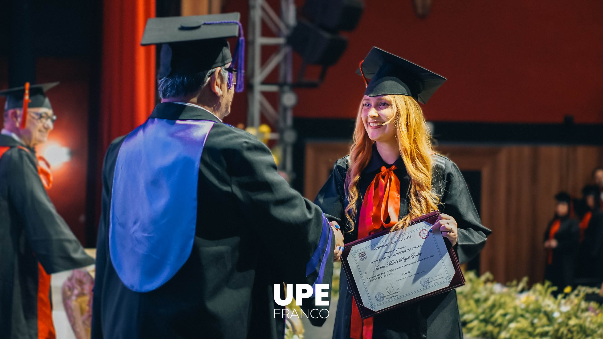 Ceremonia de Graduación UPE Franco 2024: Nueva Generación de Profesionales