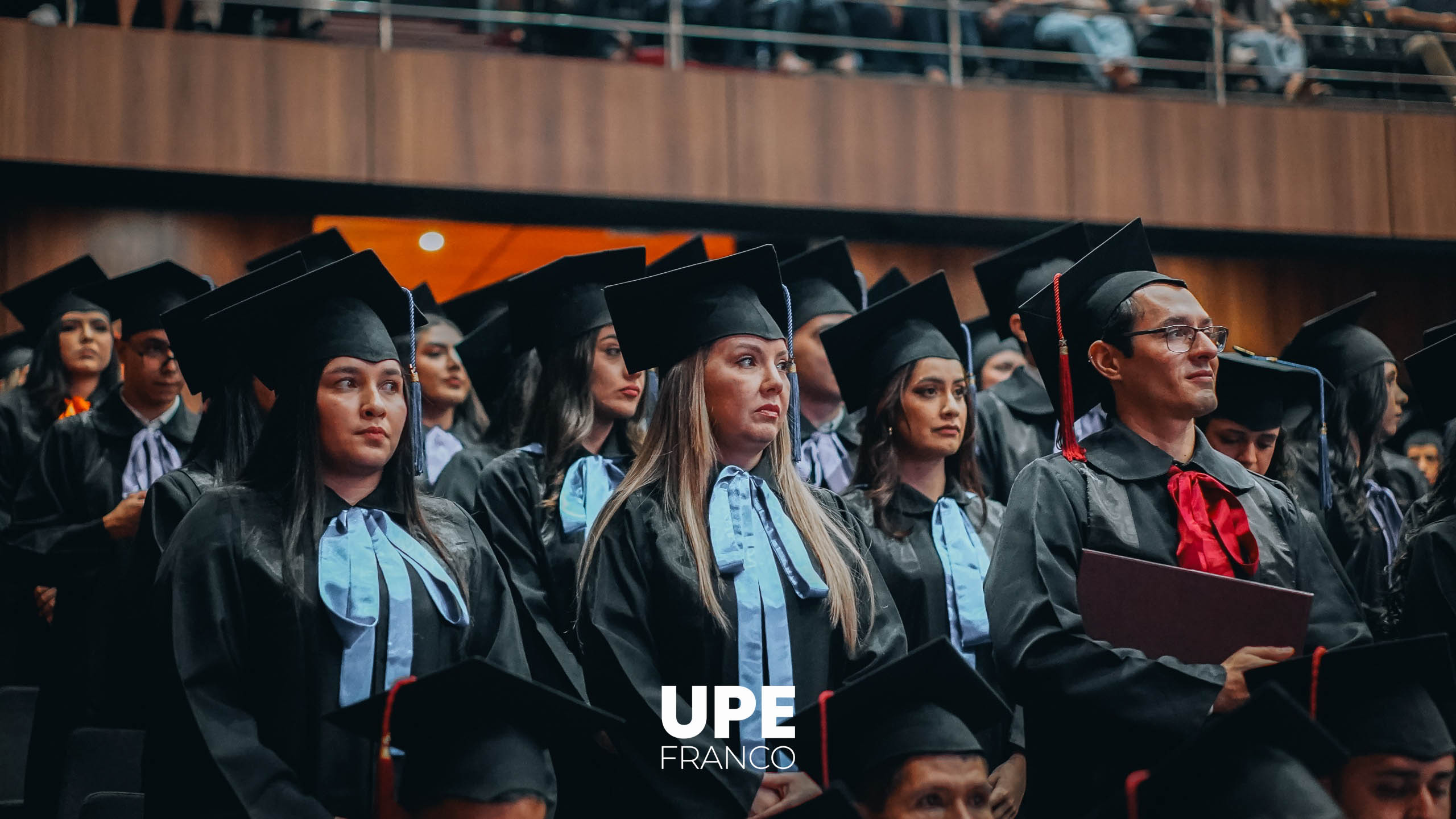 Ceremonia de Graduación UPE Franco 2024: Nueva Generación de Profesionales