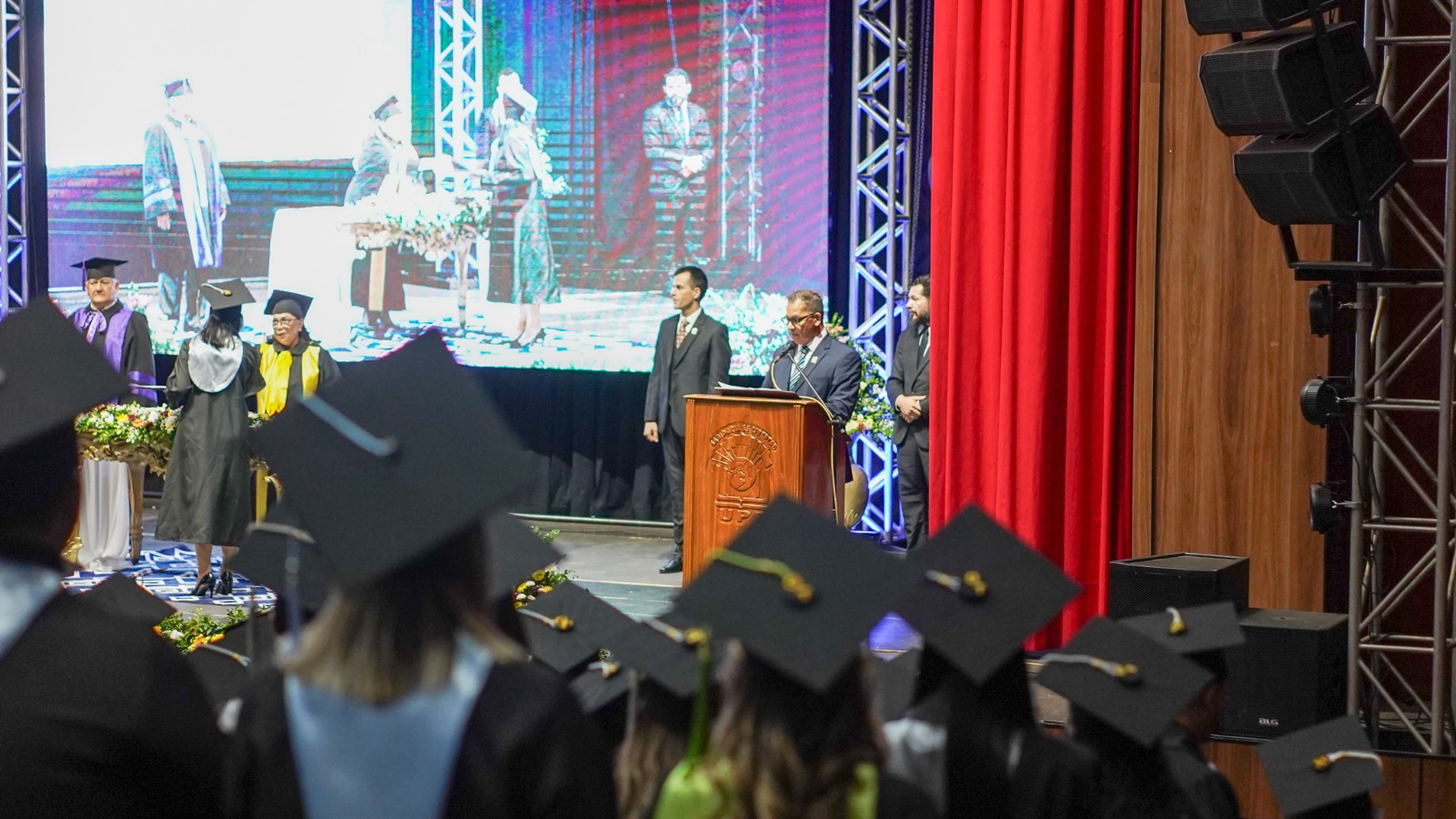 Ceremonia de Graduación: UPE Franco