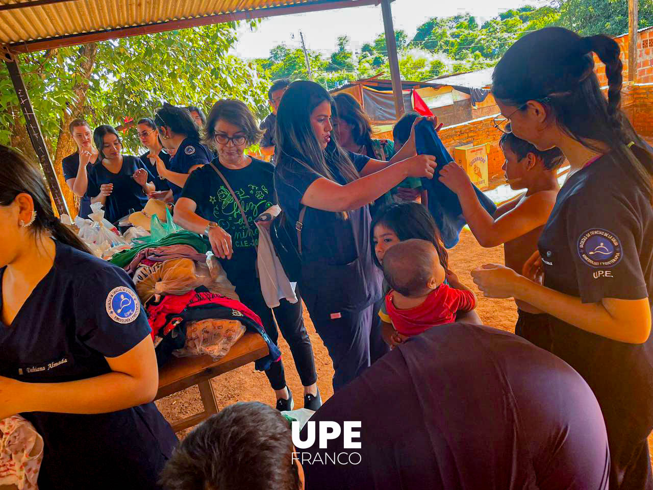 Comunidad indígena asentamiento Belén de CDE es asistida por estudiantes de la UPE FRANCO