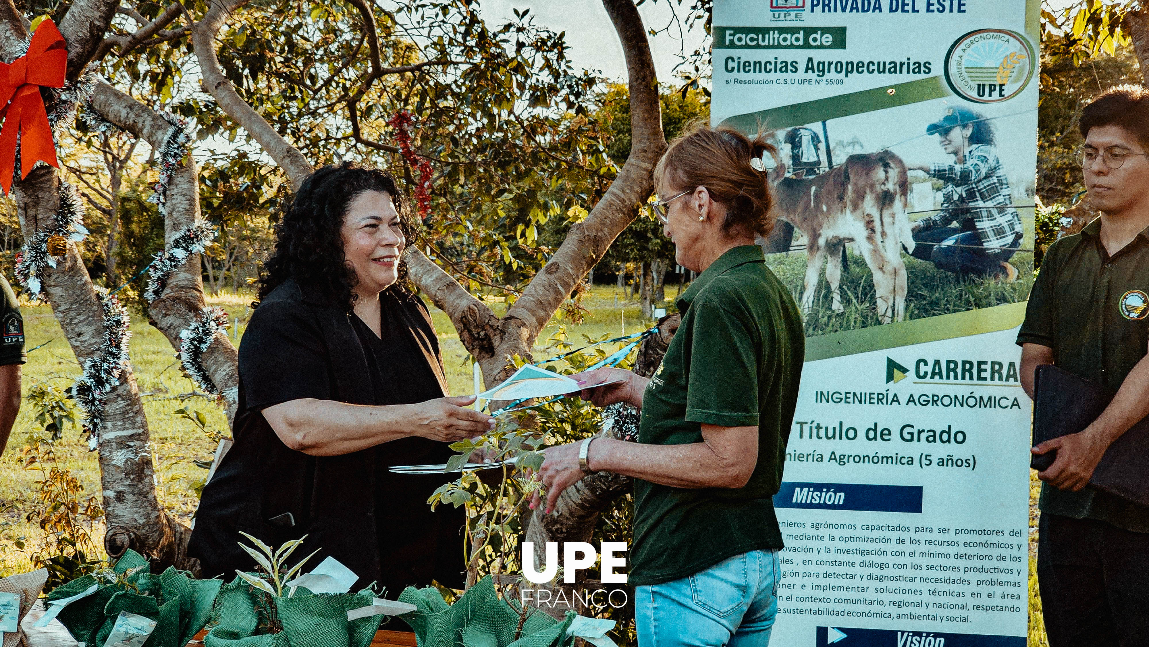 Proyecto Verde conectado: Adopta un árbol, adopta Vida