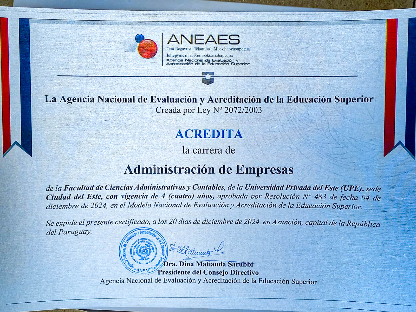 Acreditación por la ANEAES: Entrega de Certificado para Administración de Empresas y Ciencias Contables