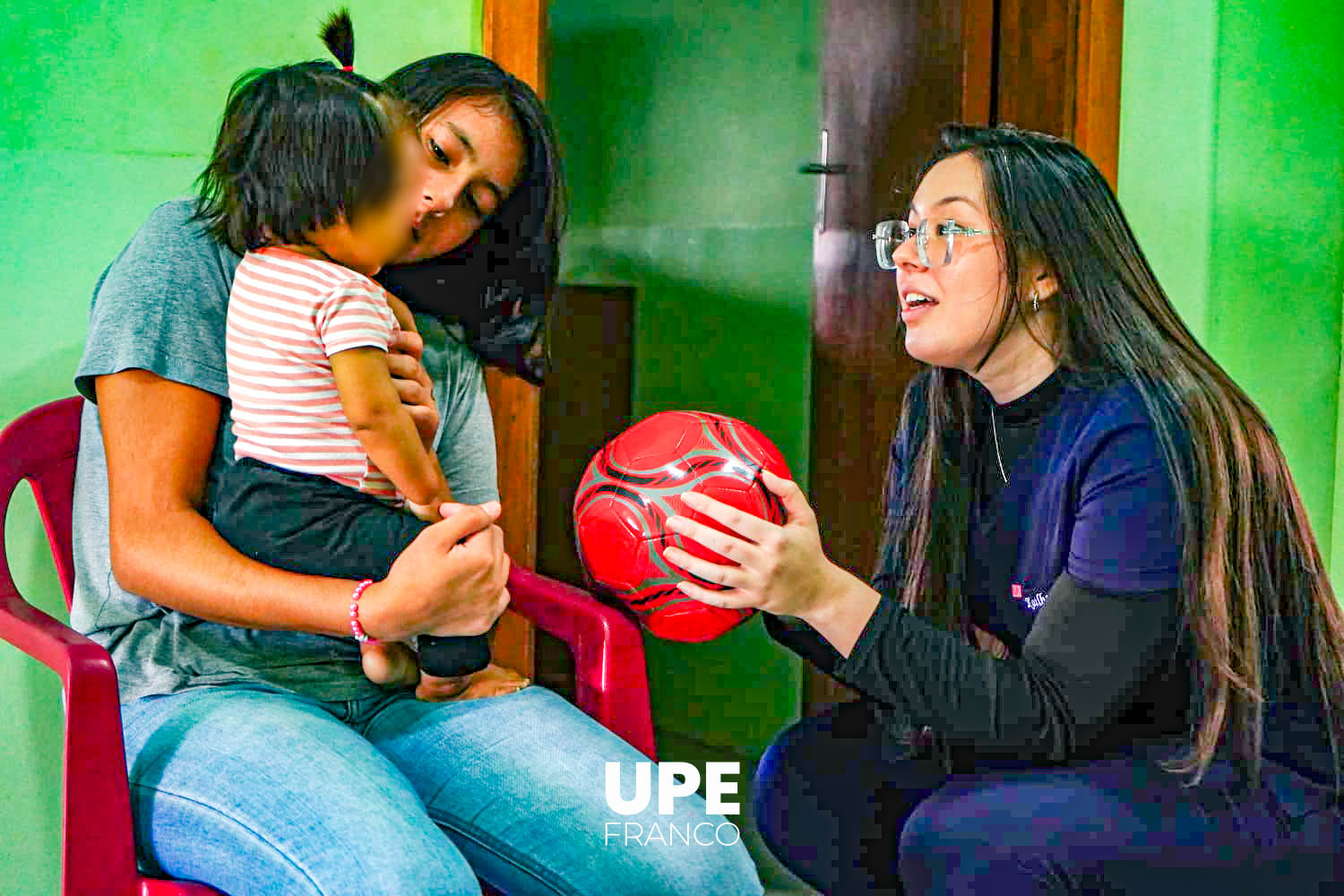 Arranca el Proyecto "Manos que cuidan, corazones que sanan" en la Fundación Las Tías