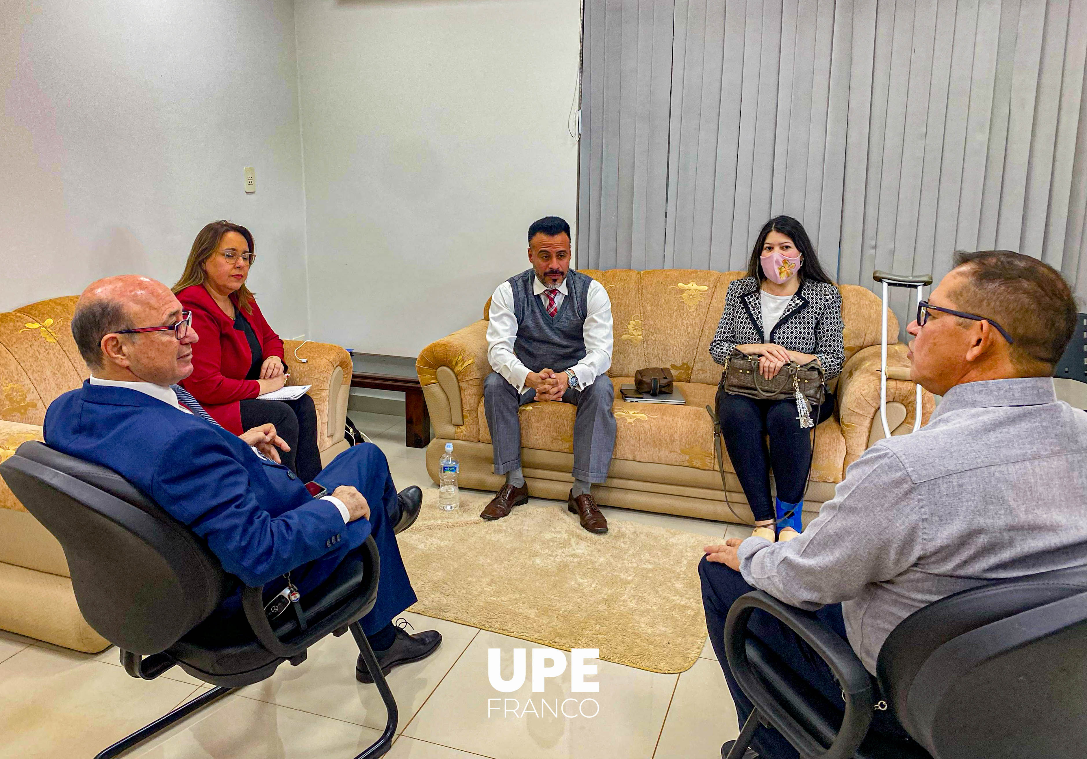 Reunión en Derecho UPE: Nuevos casos de identidad y seguimiento de expedientes