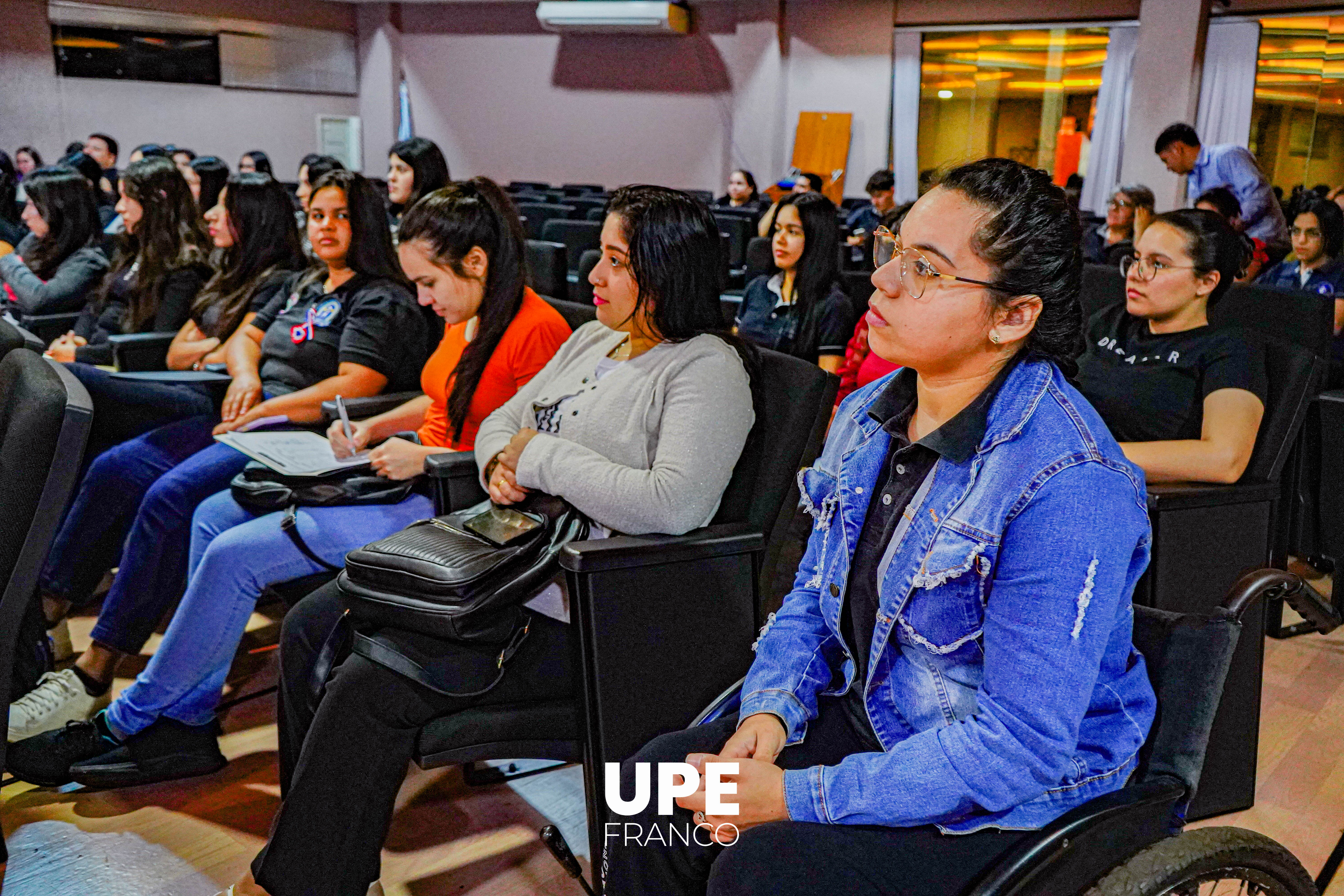 DUA como opción, planificación multinivel y ajustes significativos: Conferencia sobre Inclusión Universitaria