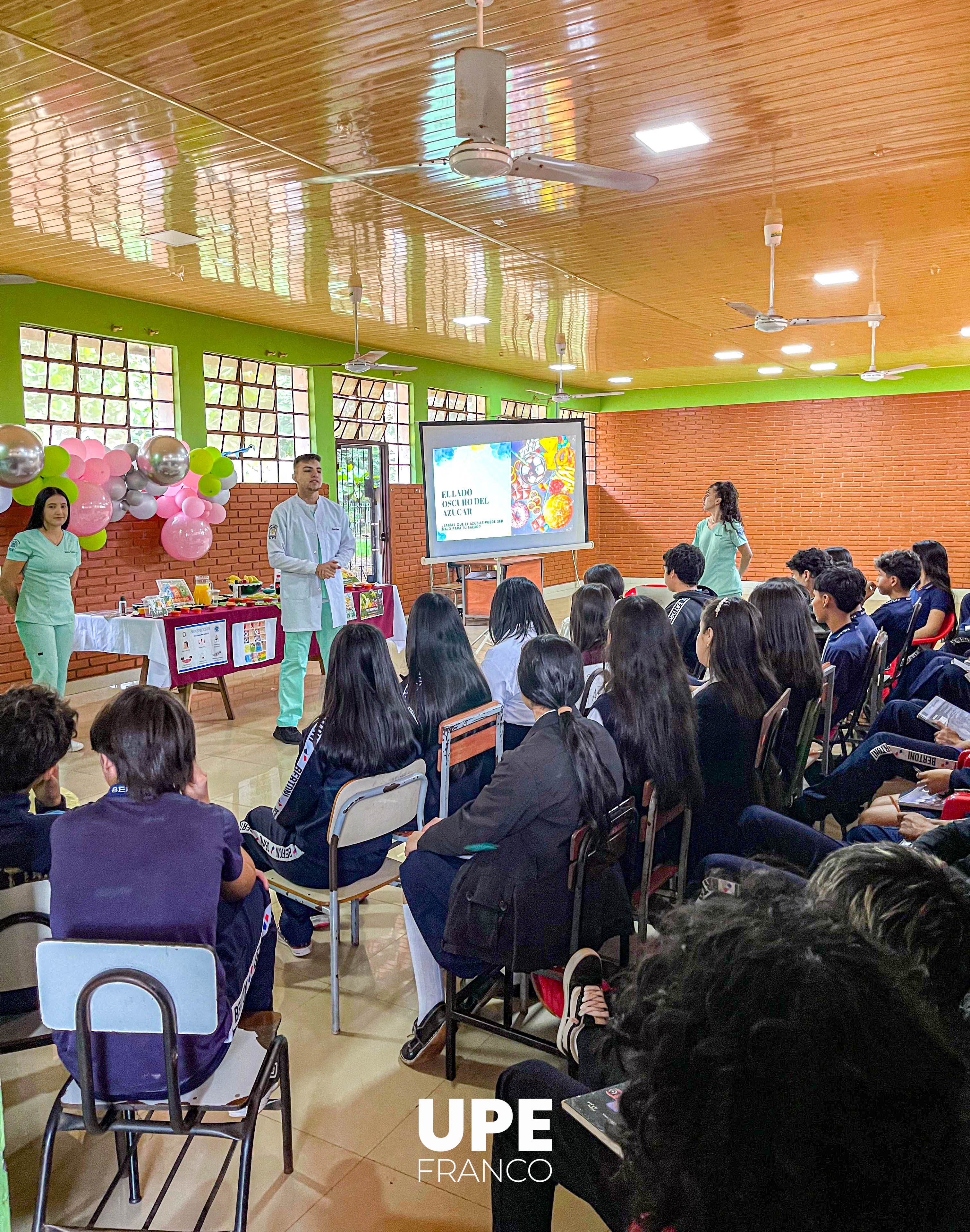 “El lado oscuro del azúcar”: Proyecto de concientización alimentaria en la comunidad escolar