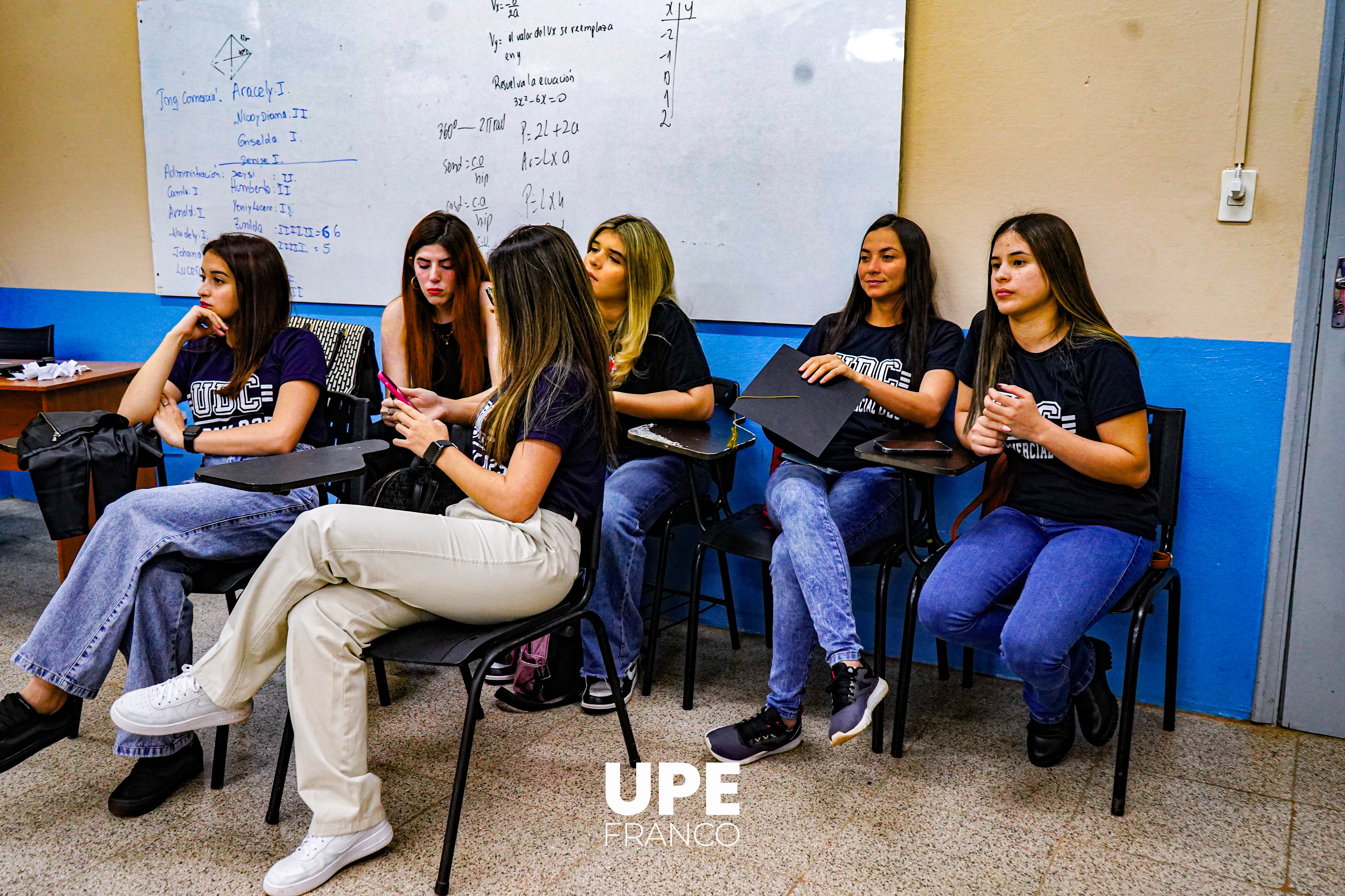 Último Día de Clases: Cierre de ciclo académico en la Facultad de Ciencias Administrativas y Contables