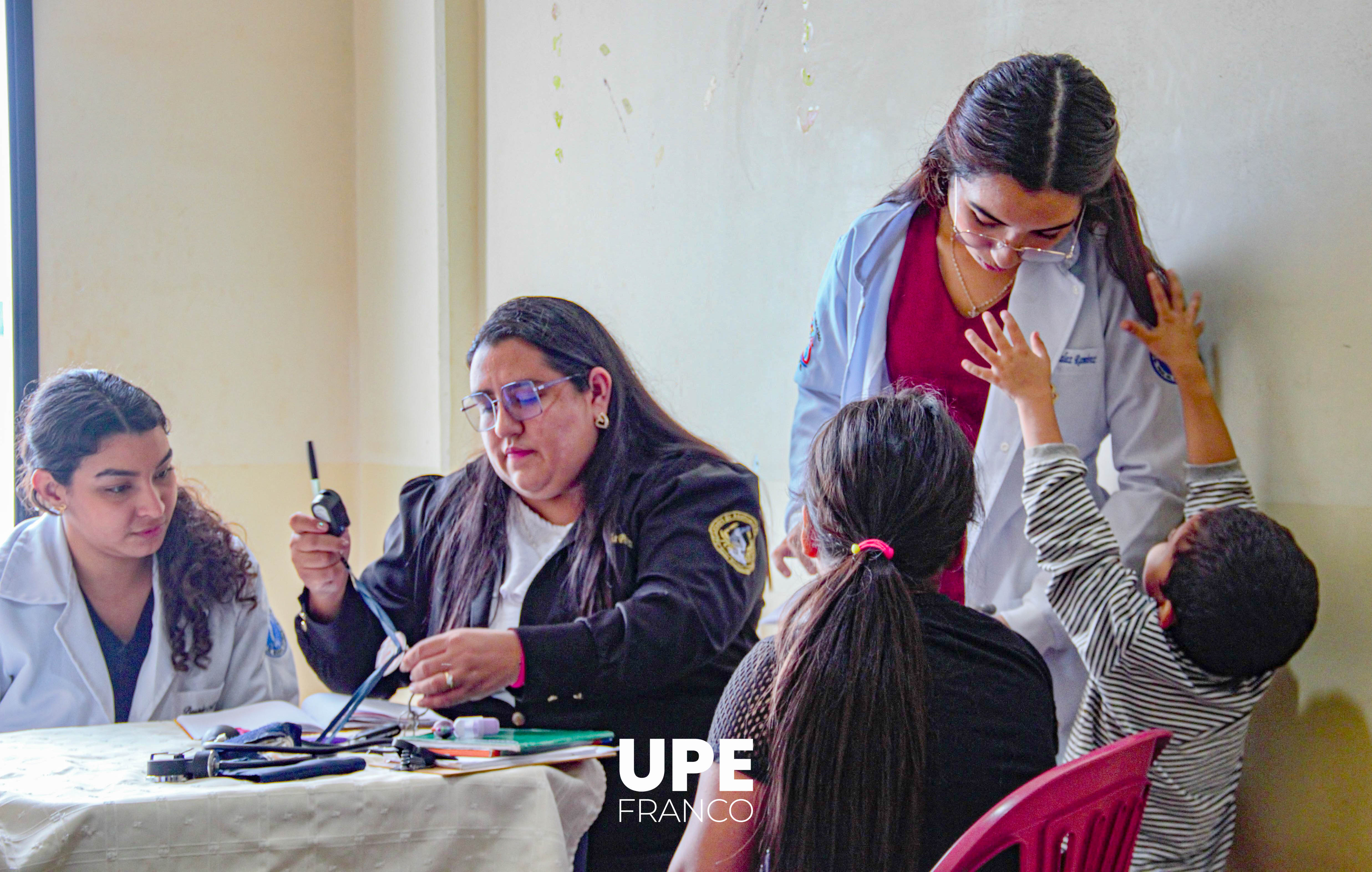 Avanza el Proyecto "Manos que cuidan, corazones que sanan": Atenciones Médicas en Fundación Las Tías