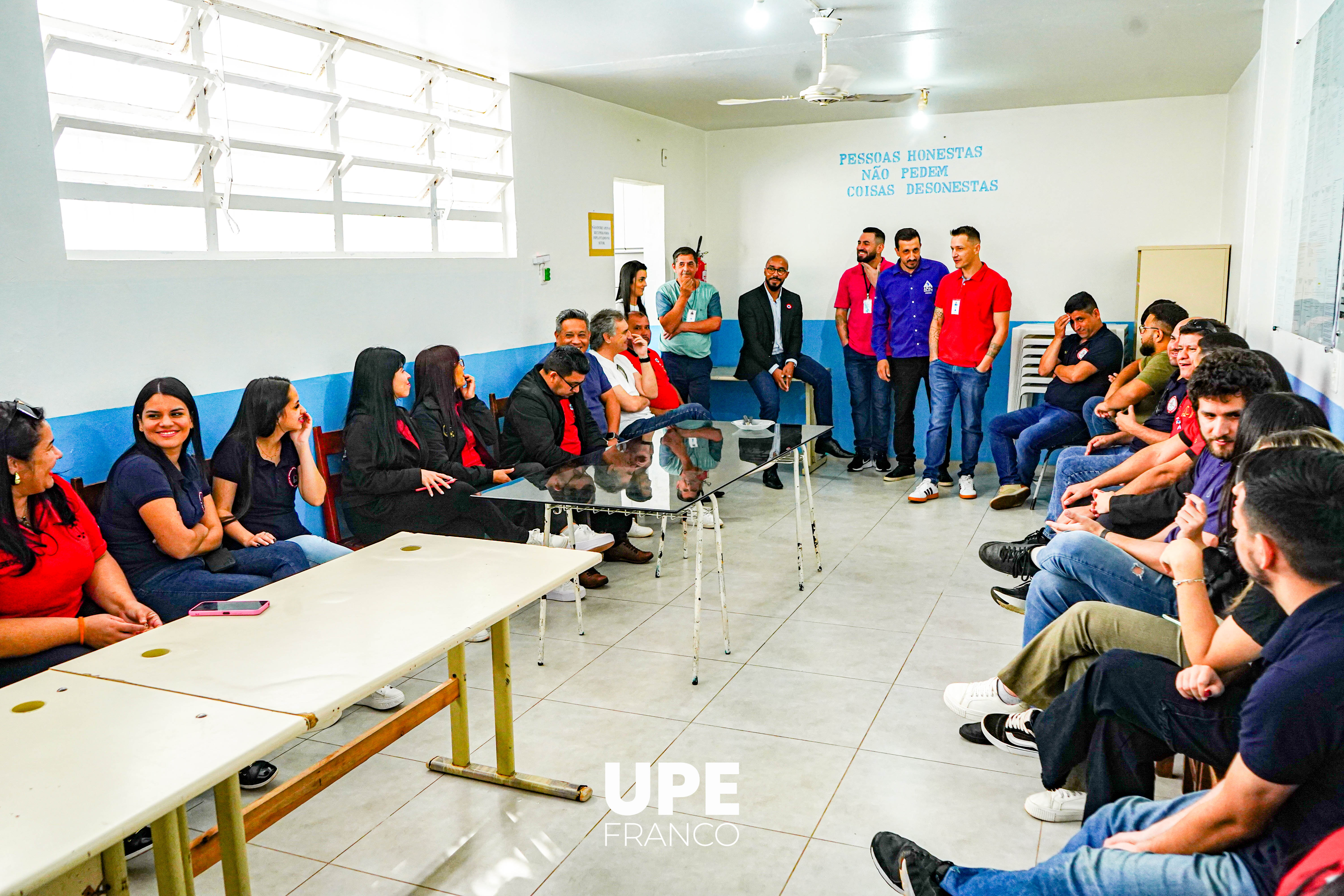 Estudiantes de Derecho UPE visitan el Centro de Reclusión APAC de Brasil