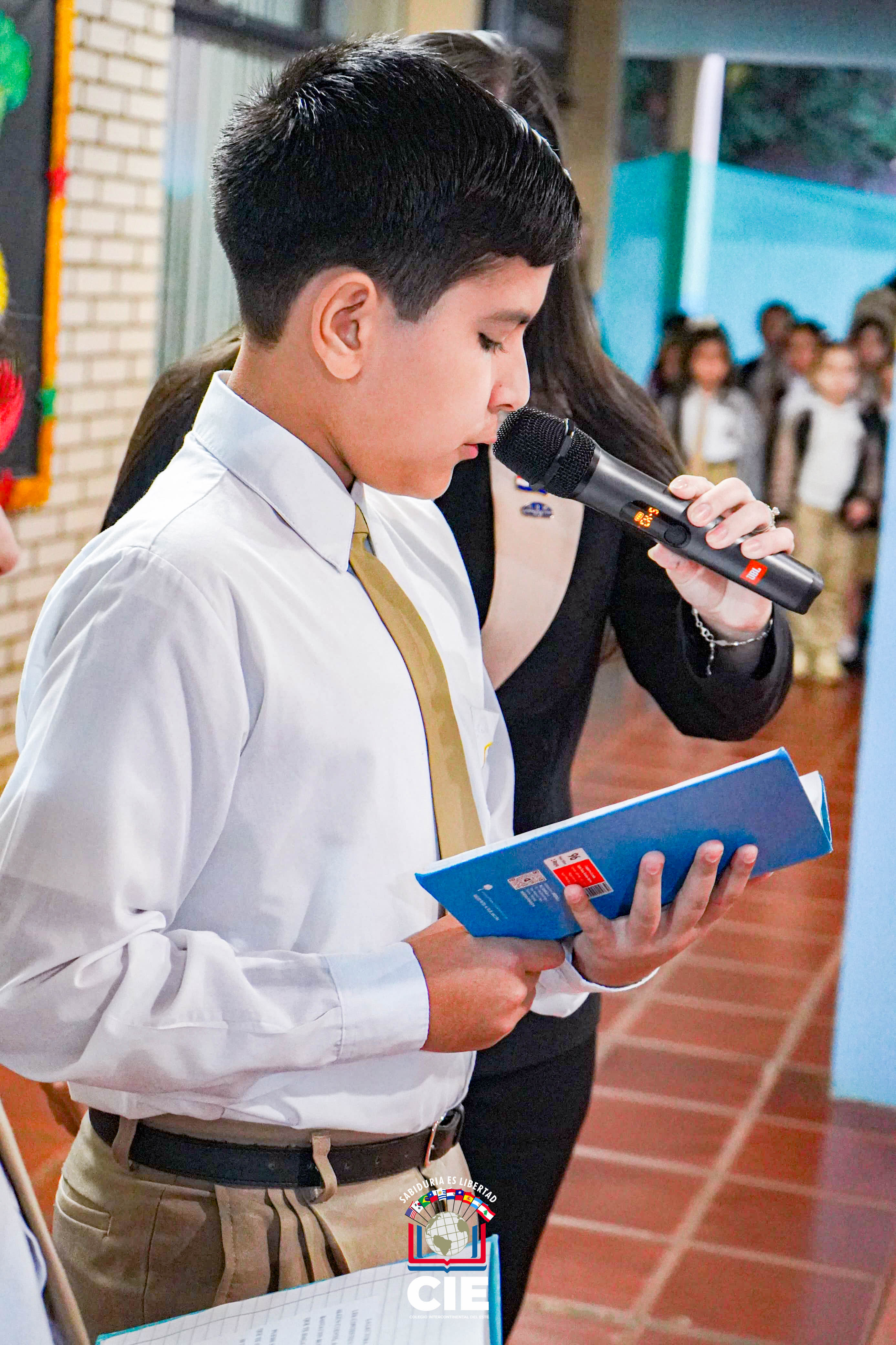 Lanzamiento del Proyecto Libro Viajero: Programa Ñe’ẽry en el CIE