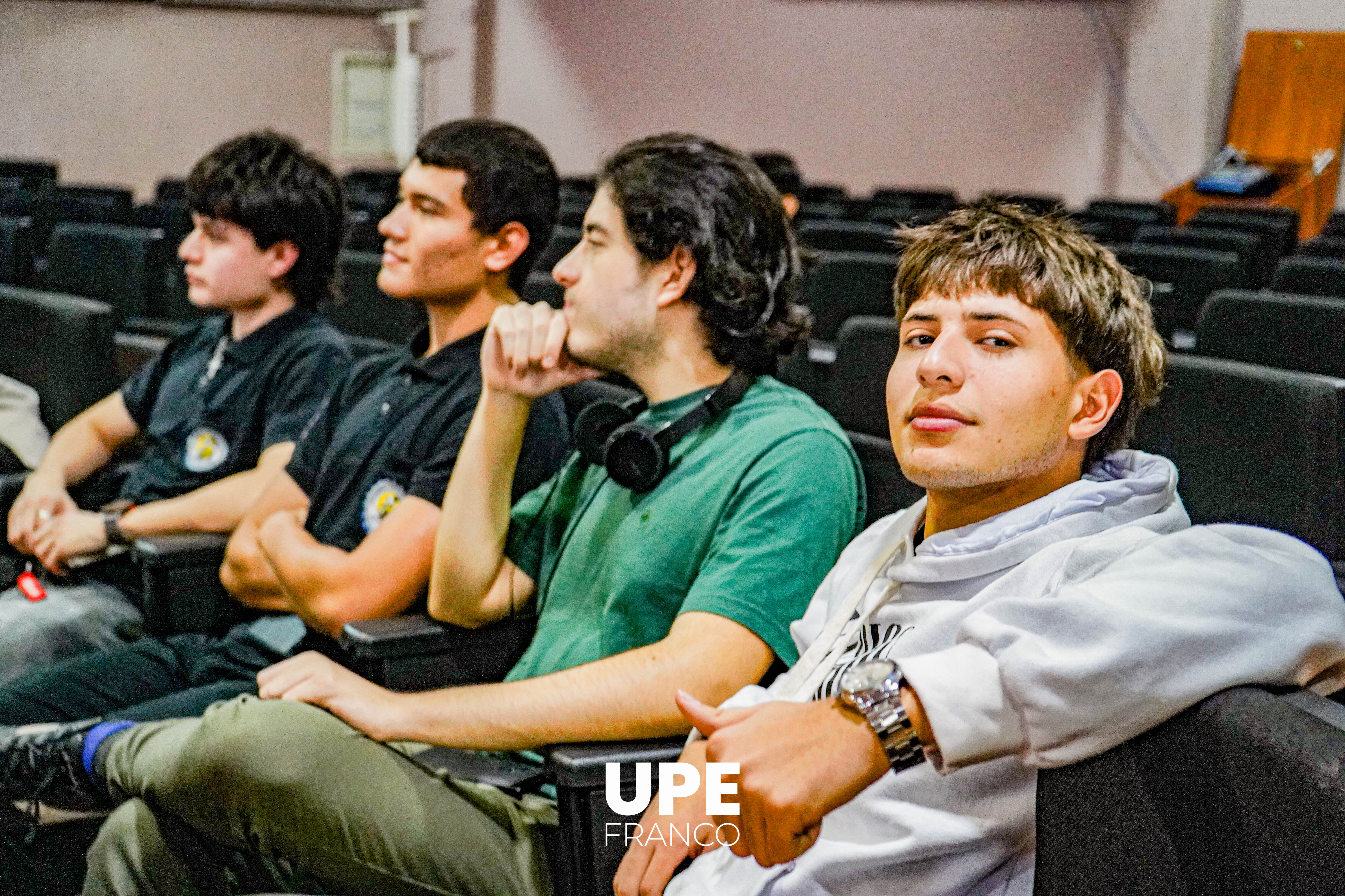 Charla sobre Salud Mental y Bienestar Universitario