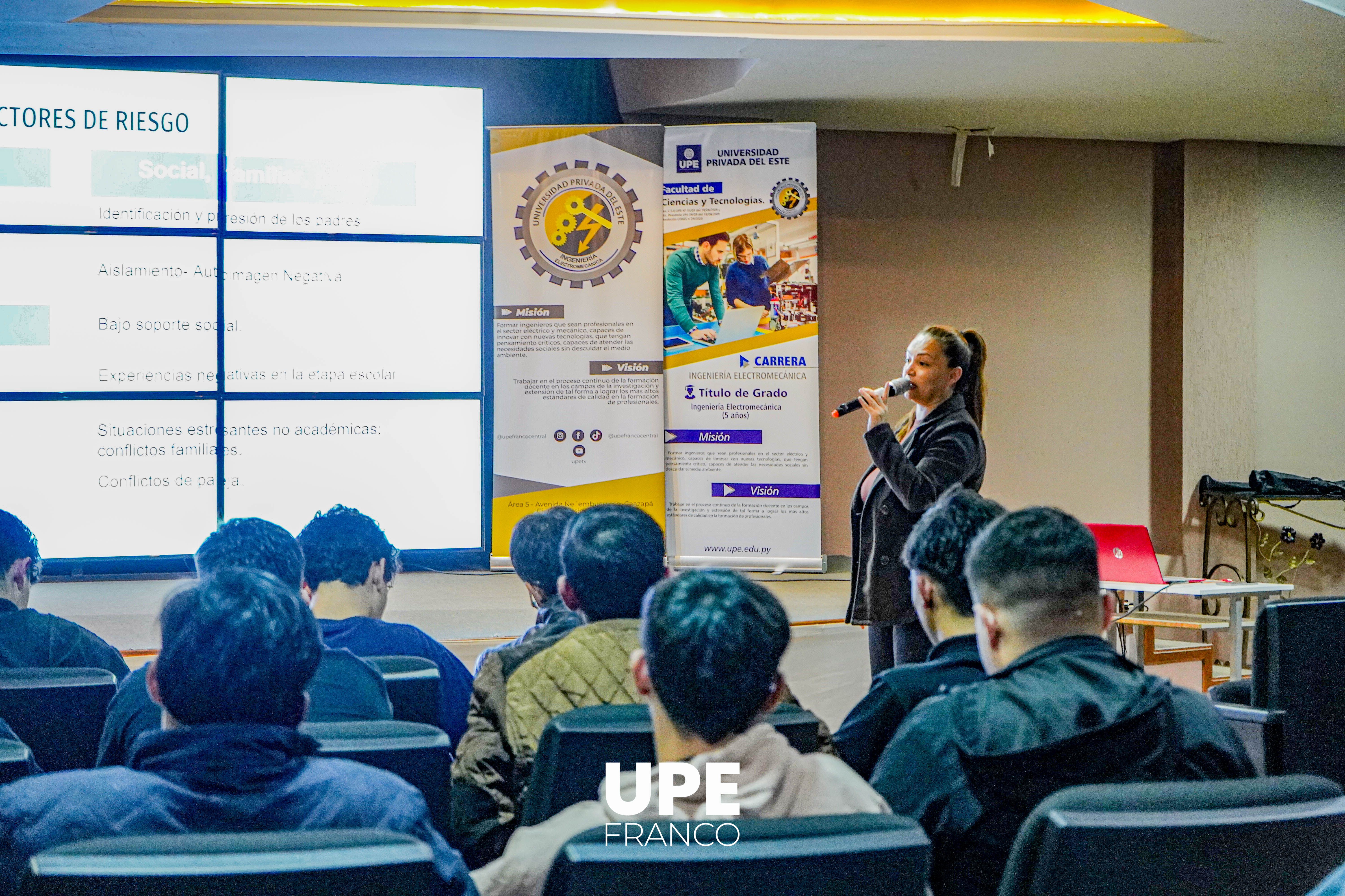 Charla sobre Salud Mental y Bienestar Universitario