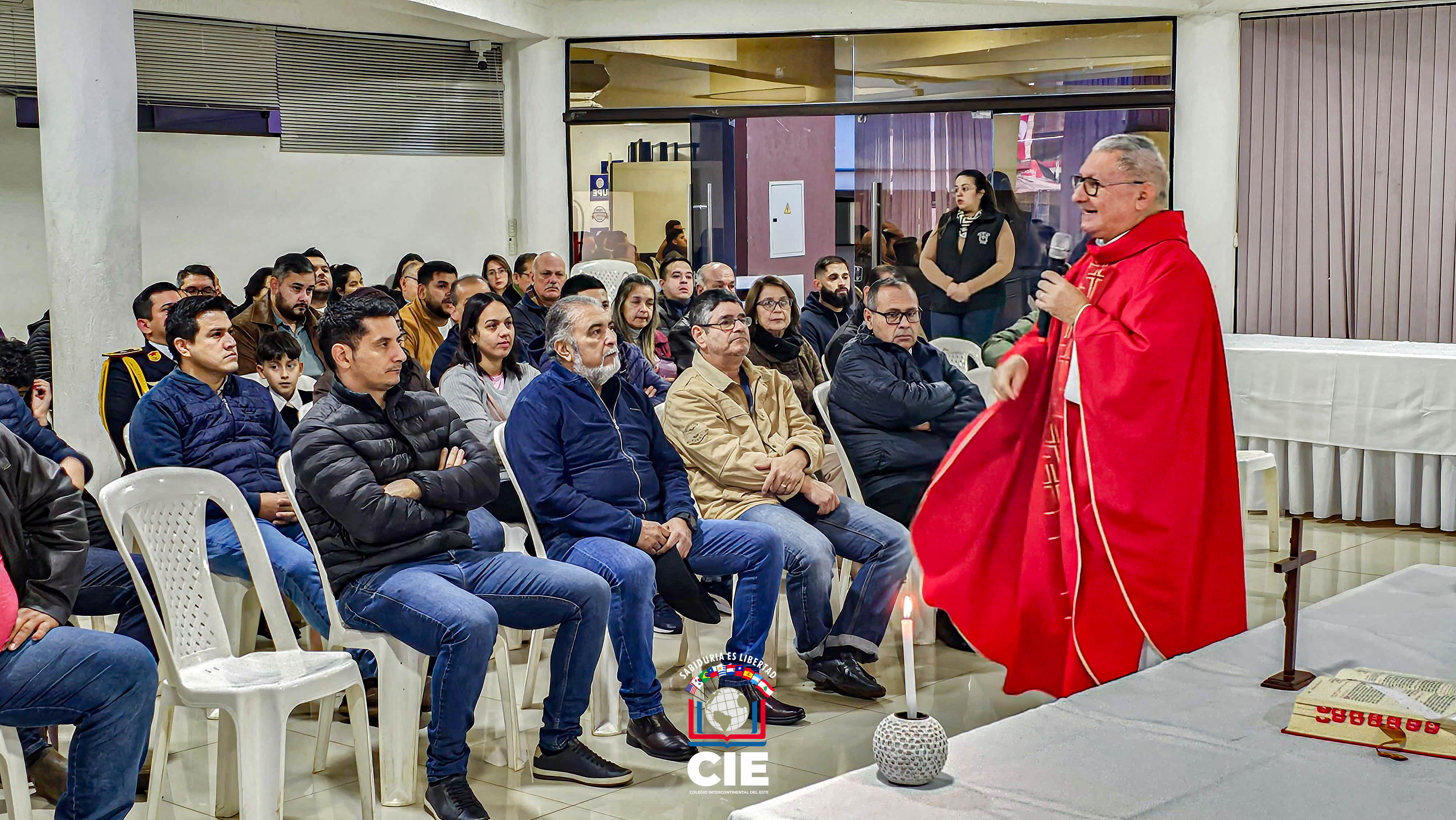 Día del Padre: Misa de Acción de Gracias y Festejo en el CIE