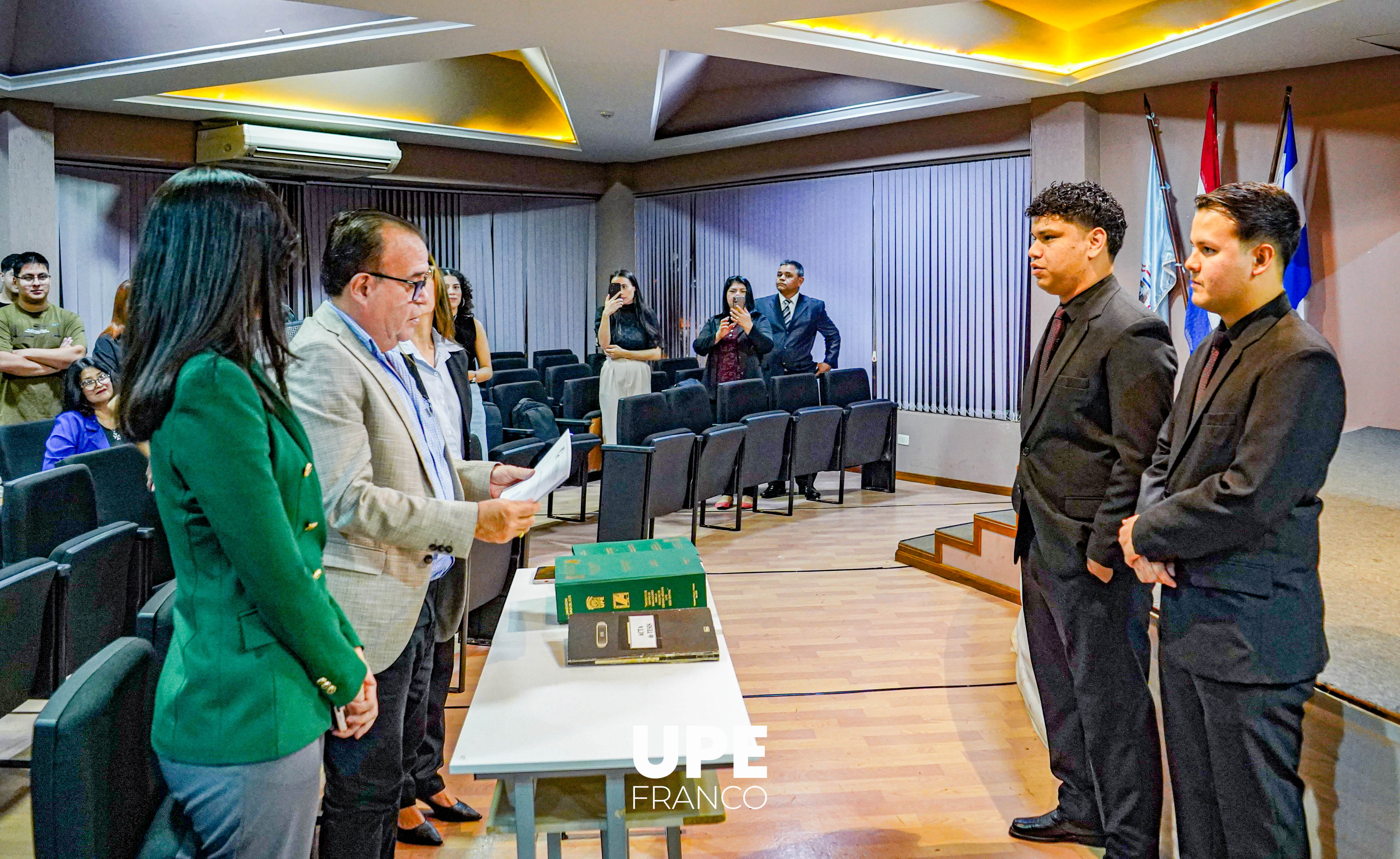 Proyecto de Centro de Simulaciones para la Facultad de Ciencias Médicas: Defensa de Trabajo Final de Grado