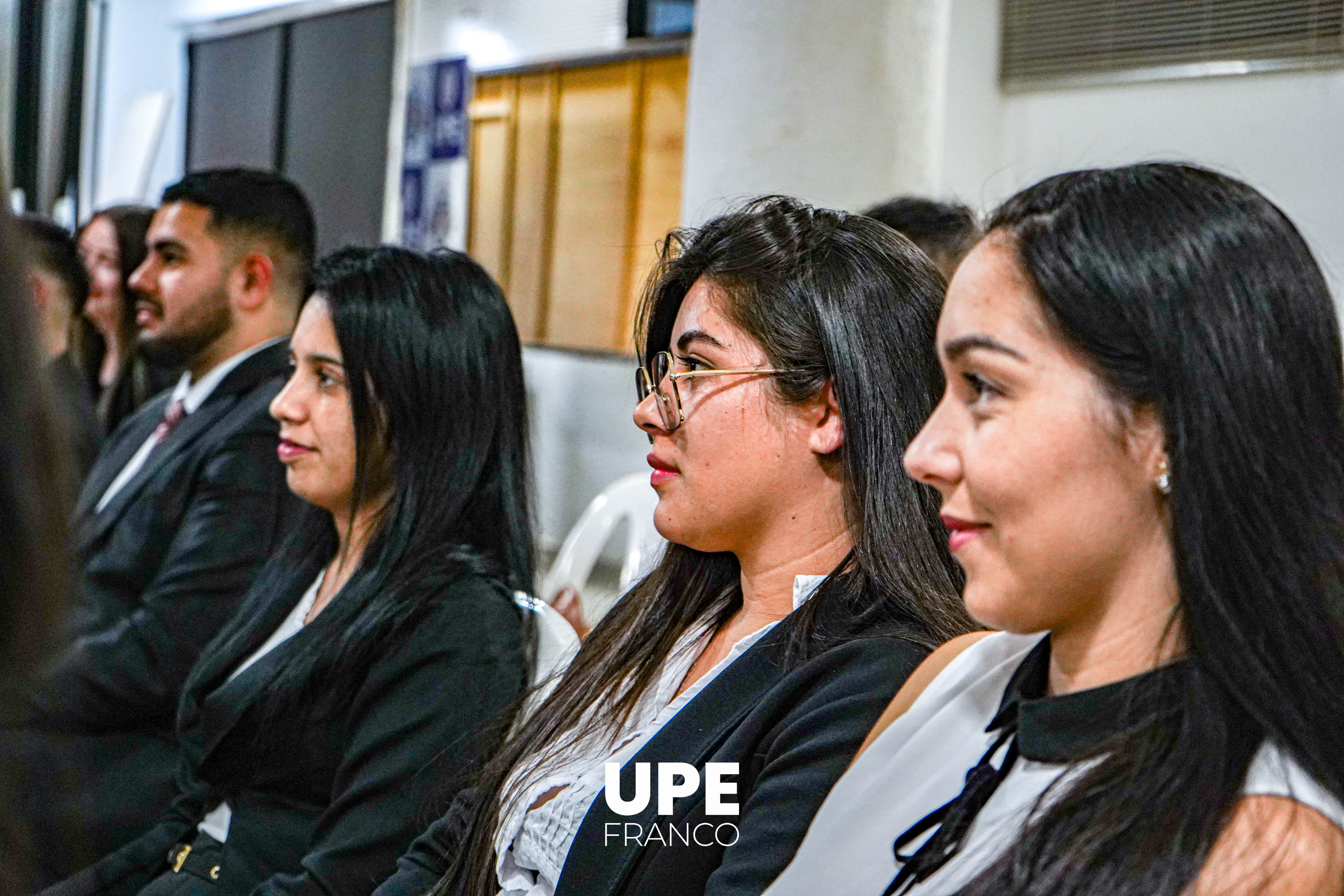 SOCIALIZACIÓN DE EXPERIENCIAS: Diseño de un Proyecto Educativo Institucional para la Optimización de la Gestión y la Calidad Académica