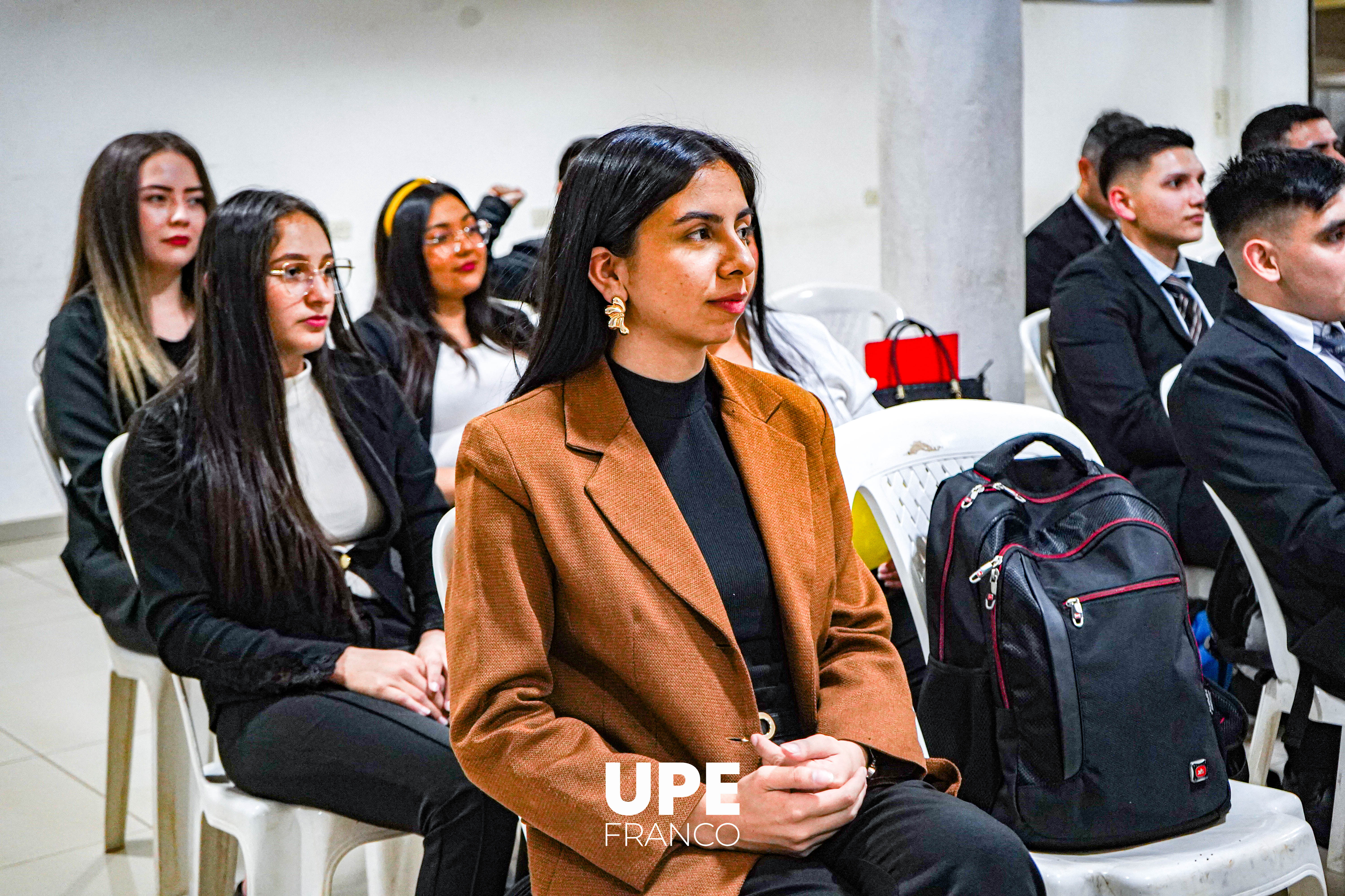 SOCIALIZACIÓN DE EXPERIENCIAS: Diseño de un Proyecto Educativo Institucional para la Optimización de la Gestión y la Calidad Académica