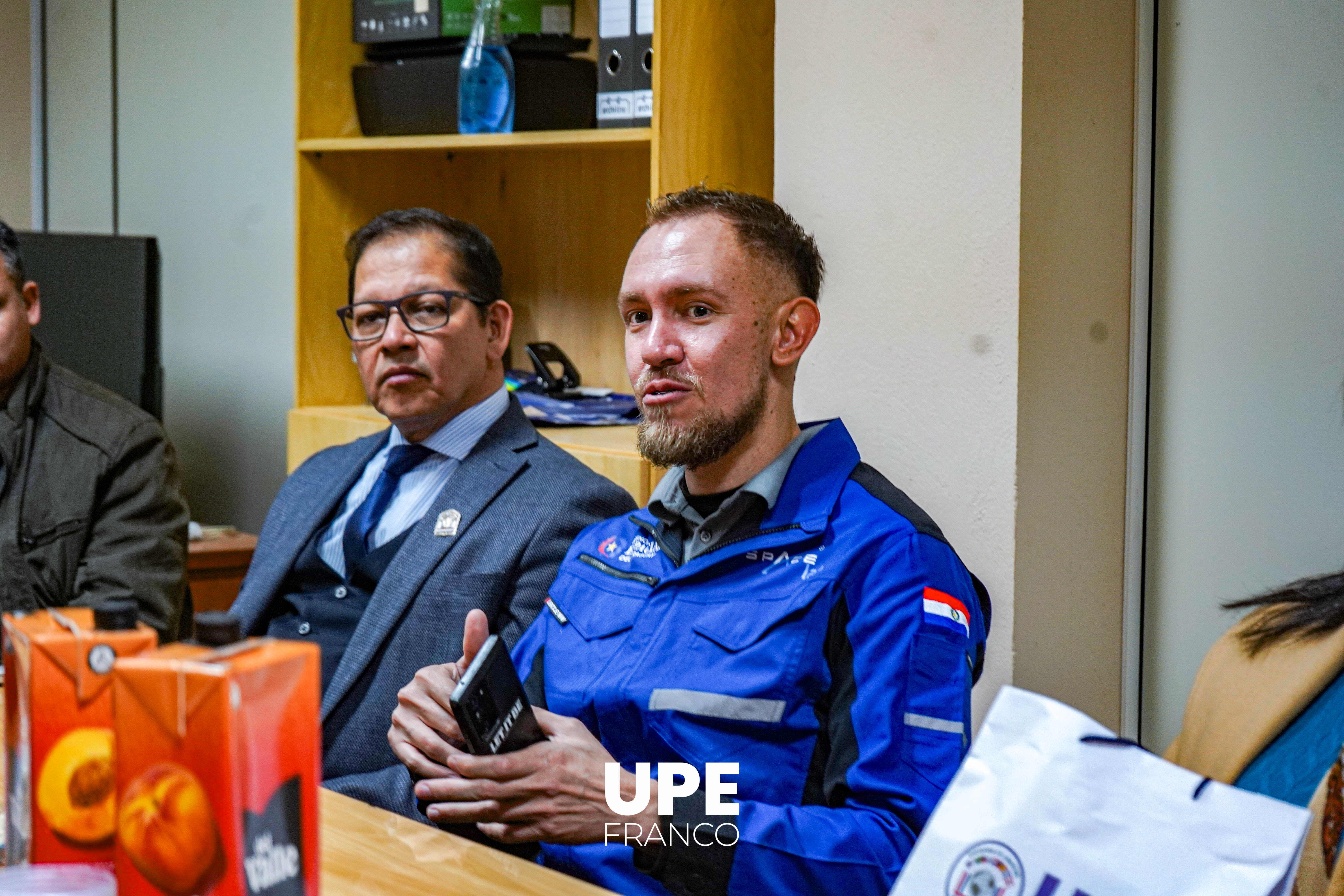 Reunión Estratégica entre autoridades de la Facultad de Ciencias y Tecnologías y la Agencia Espacial del Paraguay