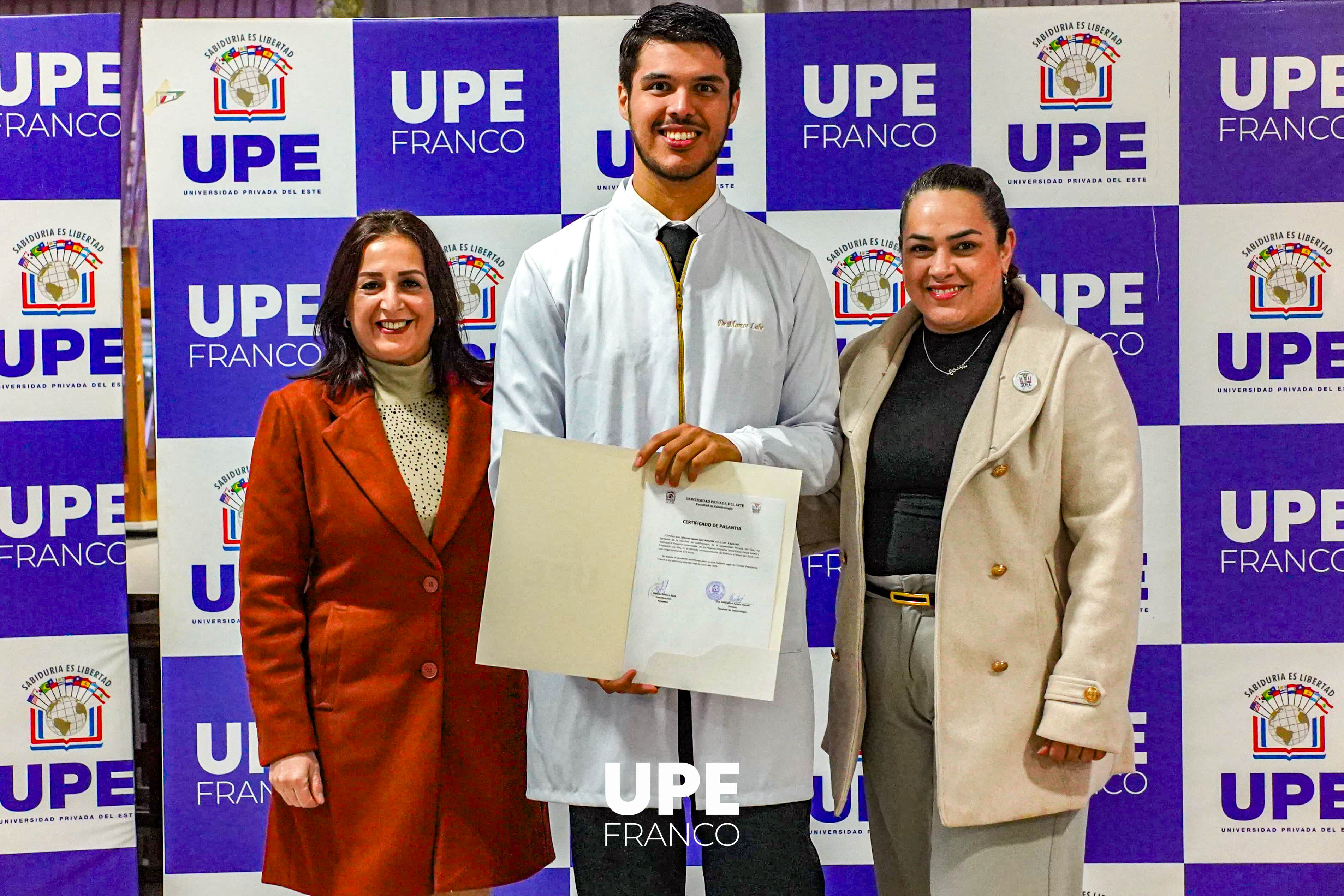 Presentación del Informe de Pasantía Curricular: Odontología UPE Promoción 2024 