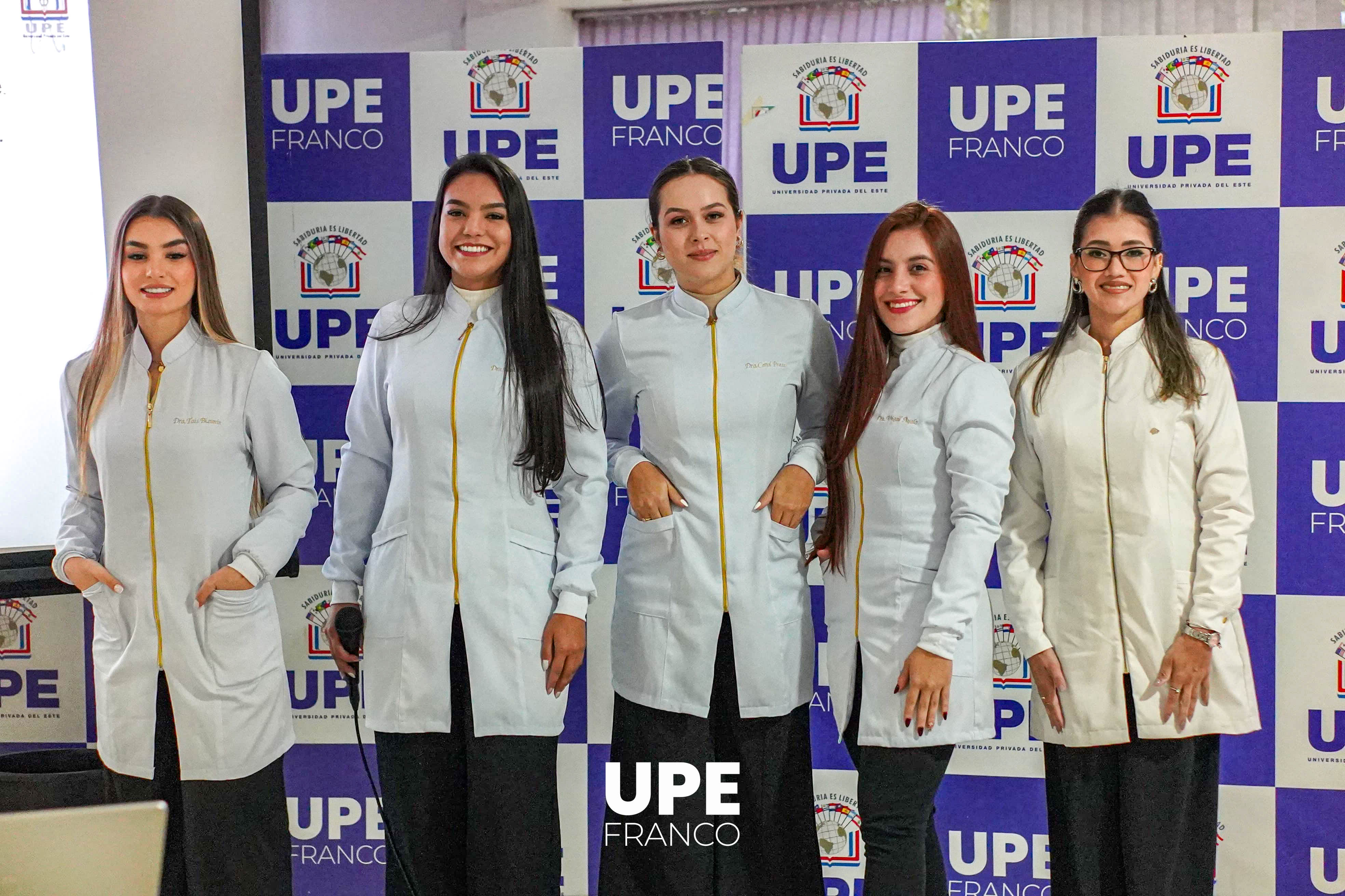 Presentación del Informe de Pasantía Curricular: Odontología UPE Promoción 2024 